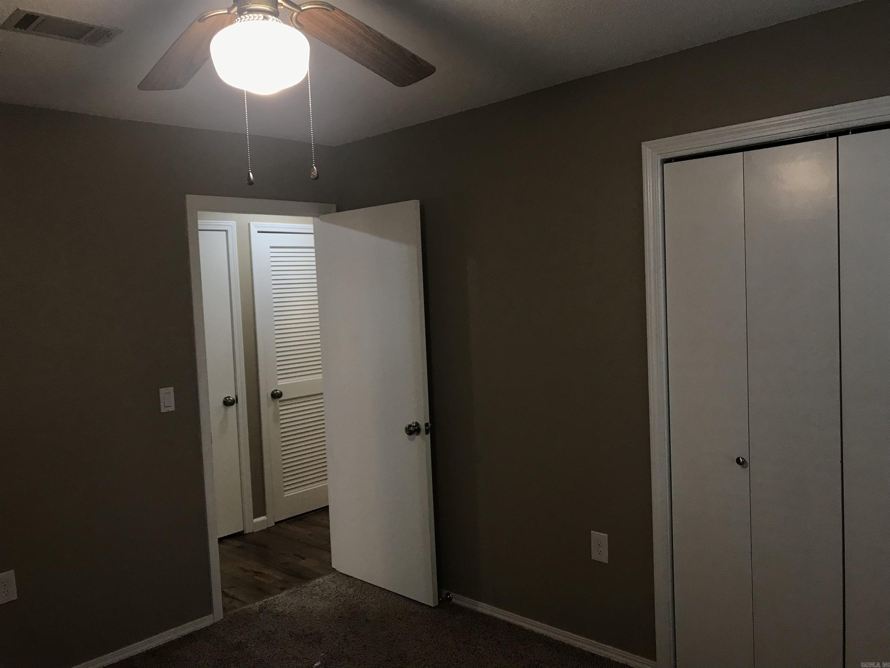 204  Maddox Dr. #2 Brentwood #2 Fairfield Bay, AR