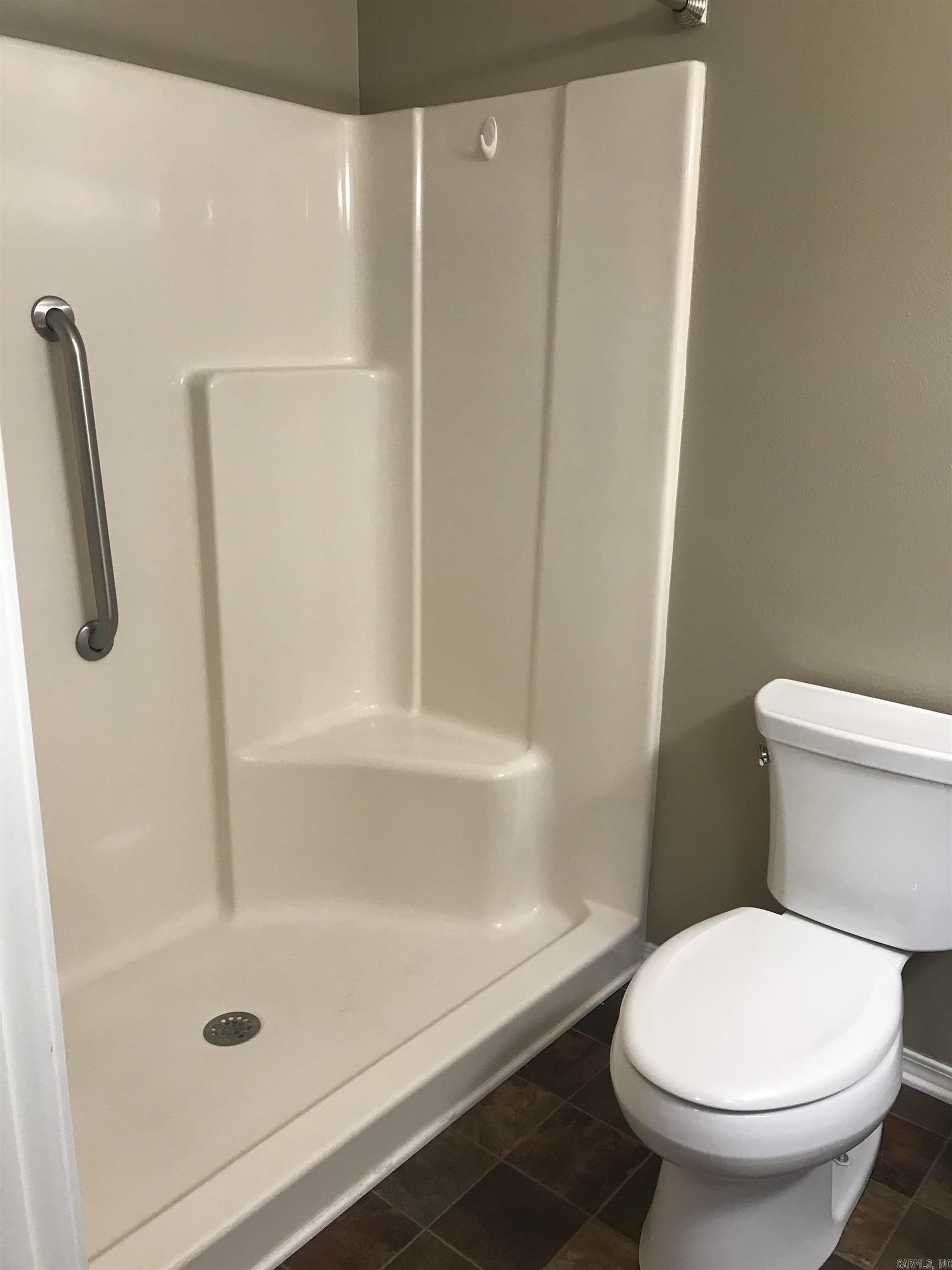 204  Maddox Dr. #2 Brentwood #2 Fairfield Bay, AR