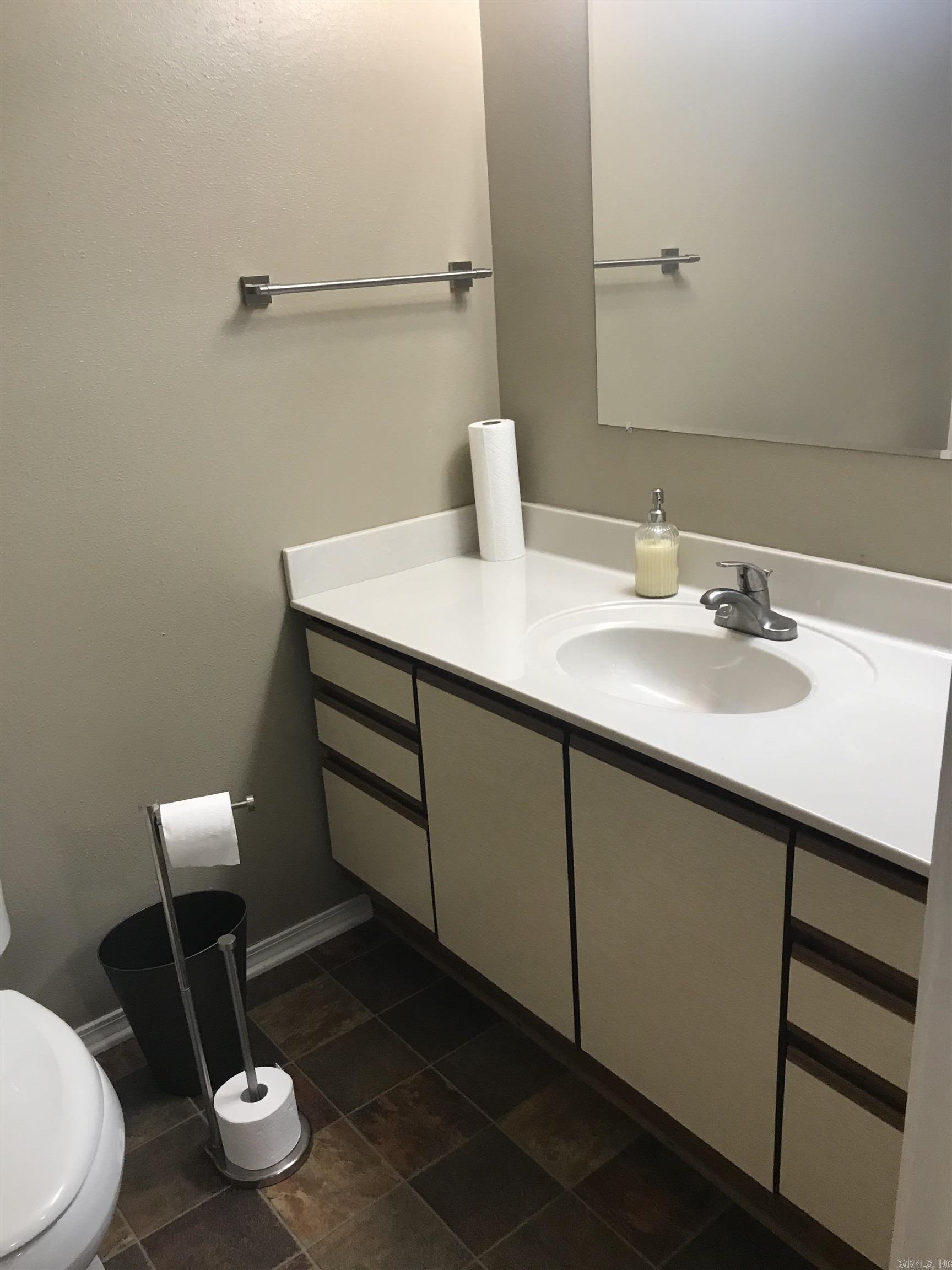 204  Maddox Dr. #2 Brentwood #2 Fairfield Bay, AR