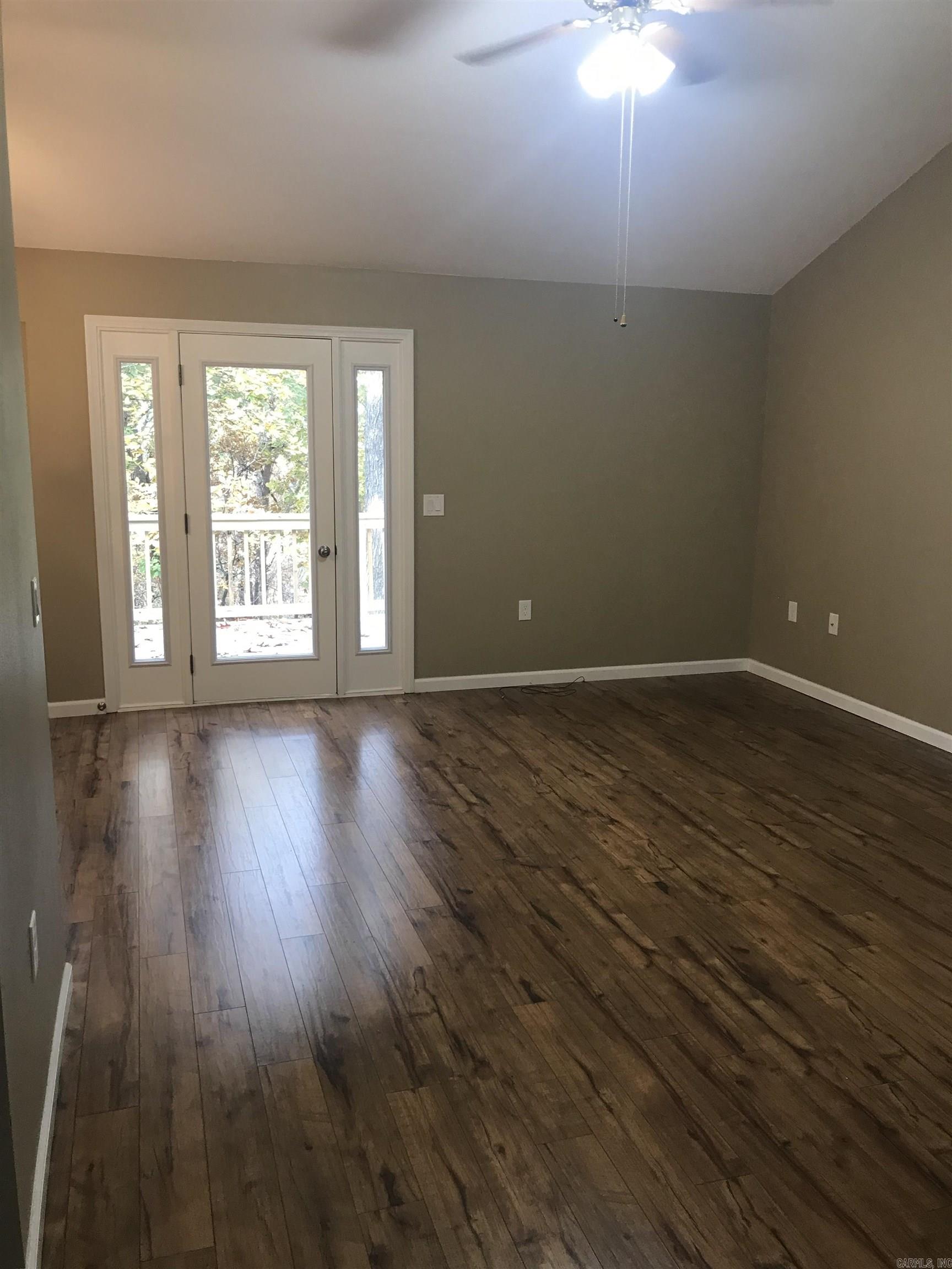 204  Maddox Dr. #2 Brentwood #2 Fairfield Bay, AR