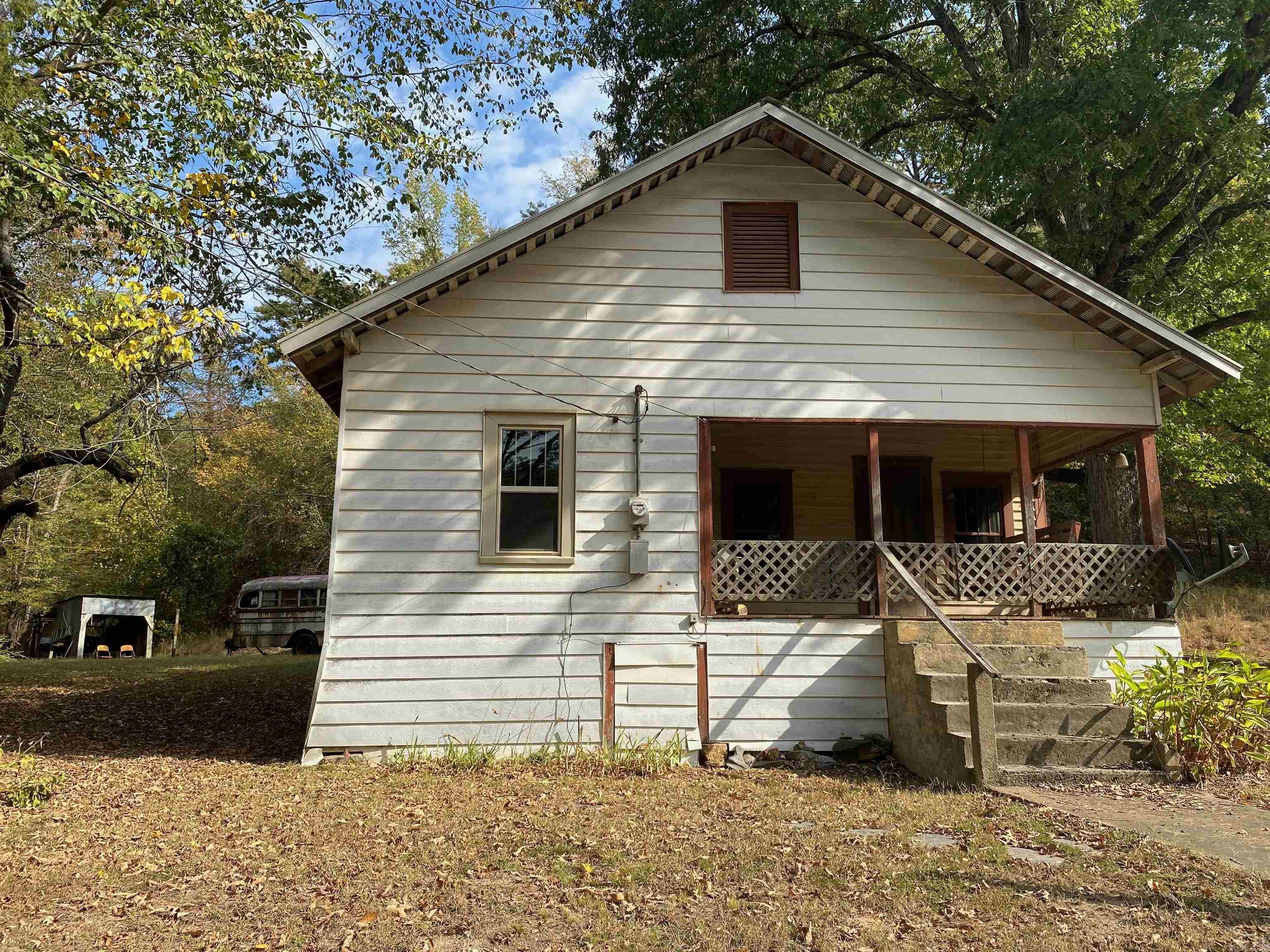 6336  Old Dallas  Norman, AR