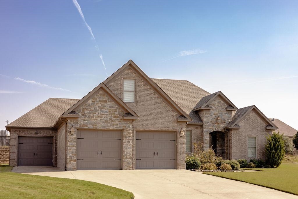 4228  Villa  Jonesboro, AR