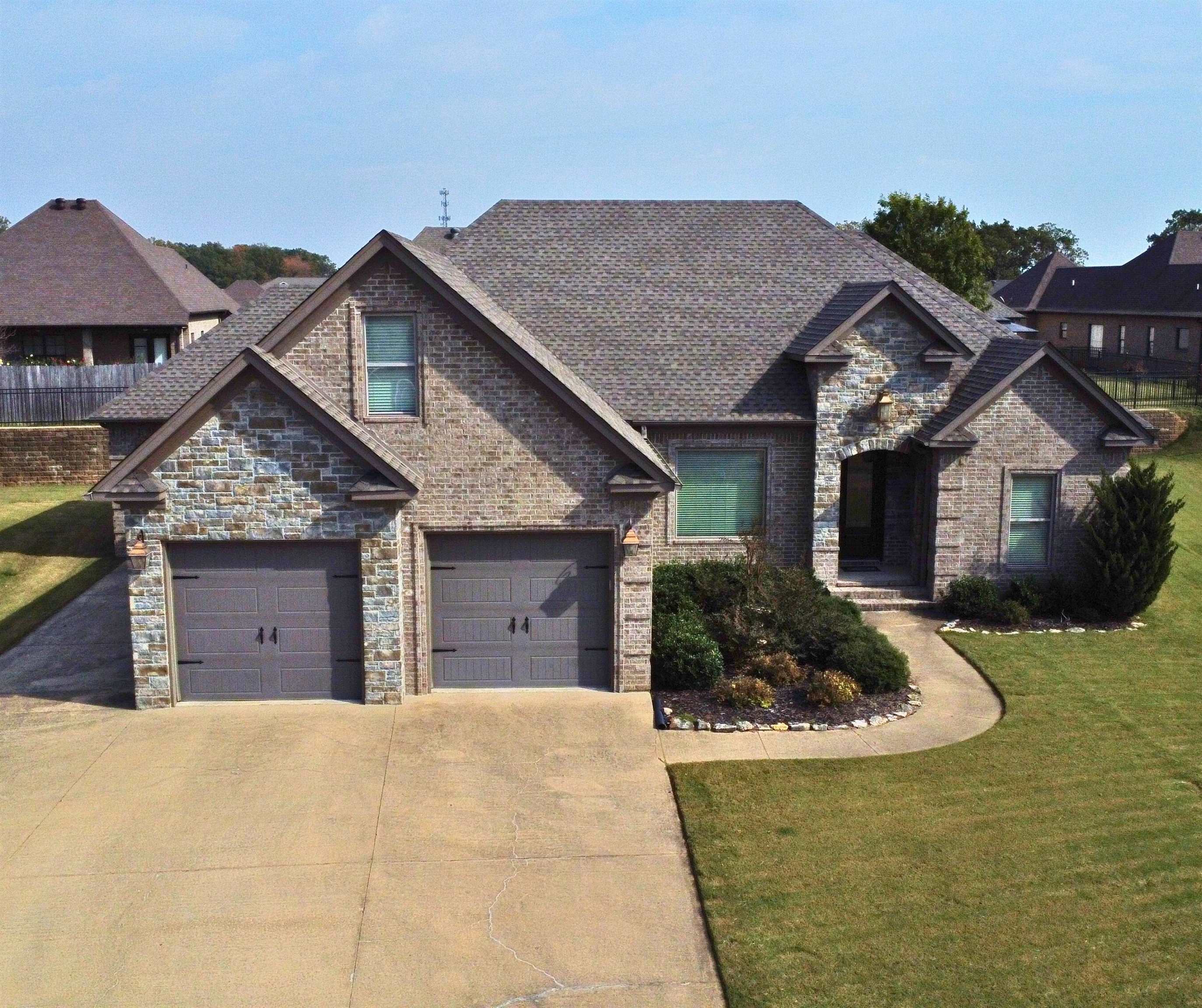 4228  Villa  Jonesboro, AR