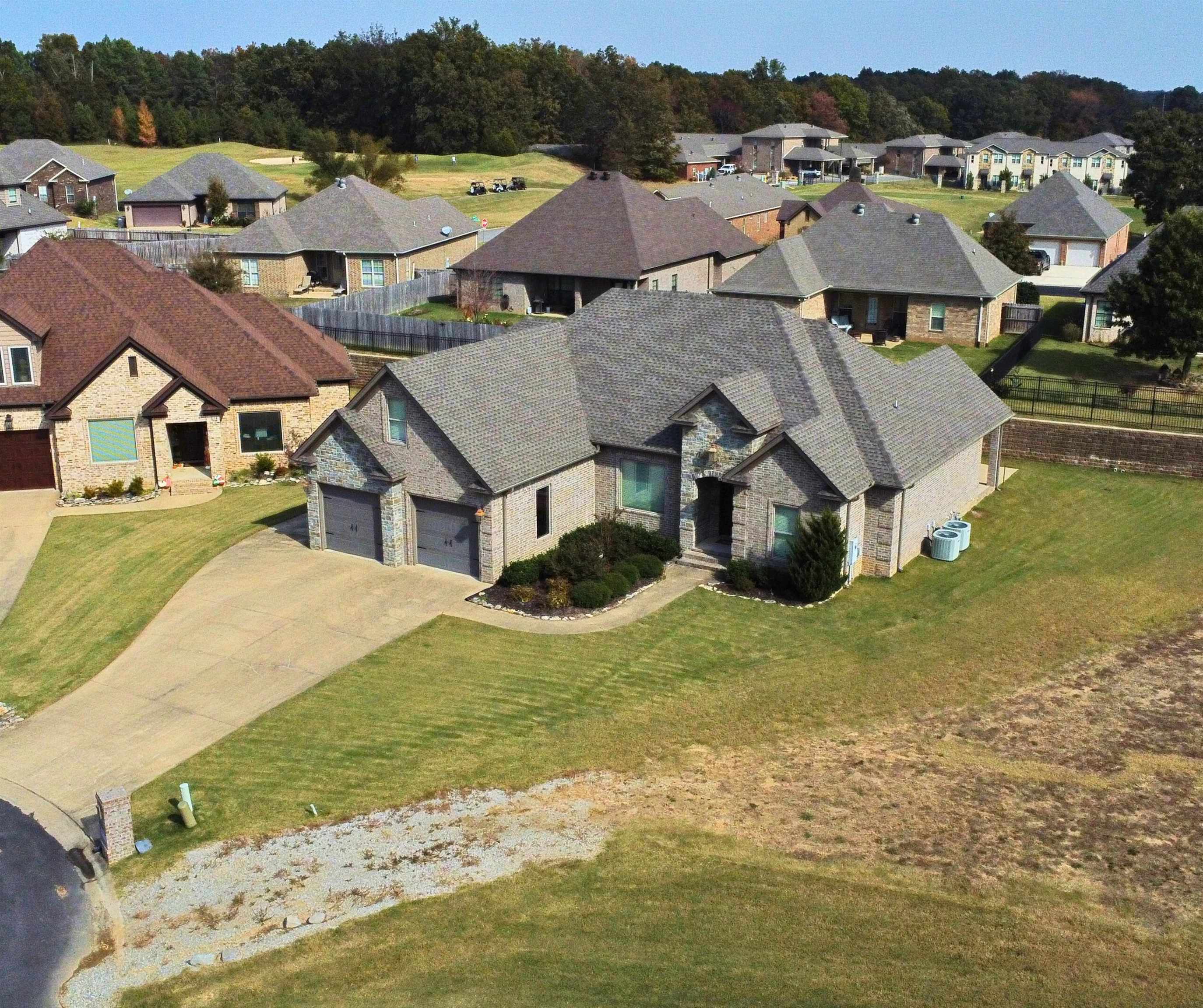 4228  Villa  Jonesboro, AR
