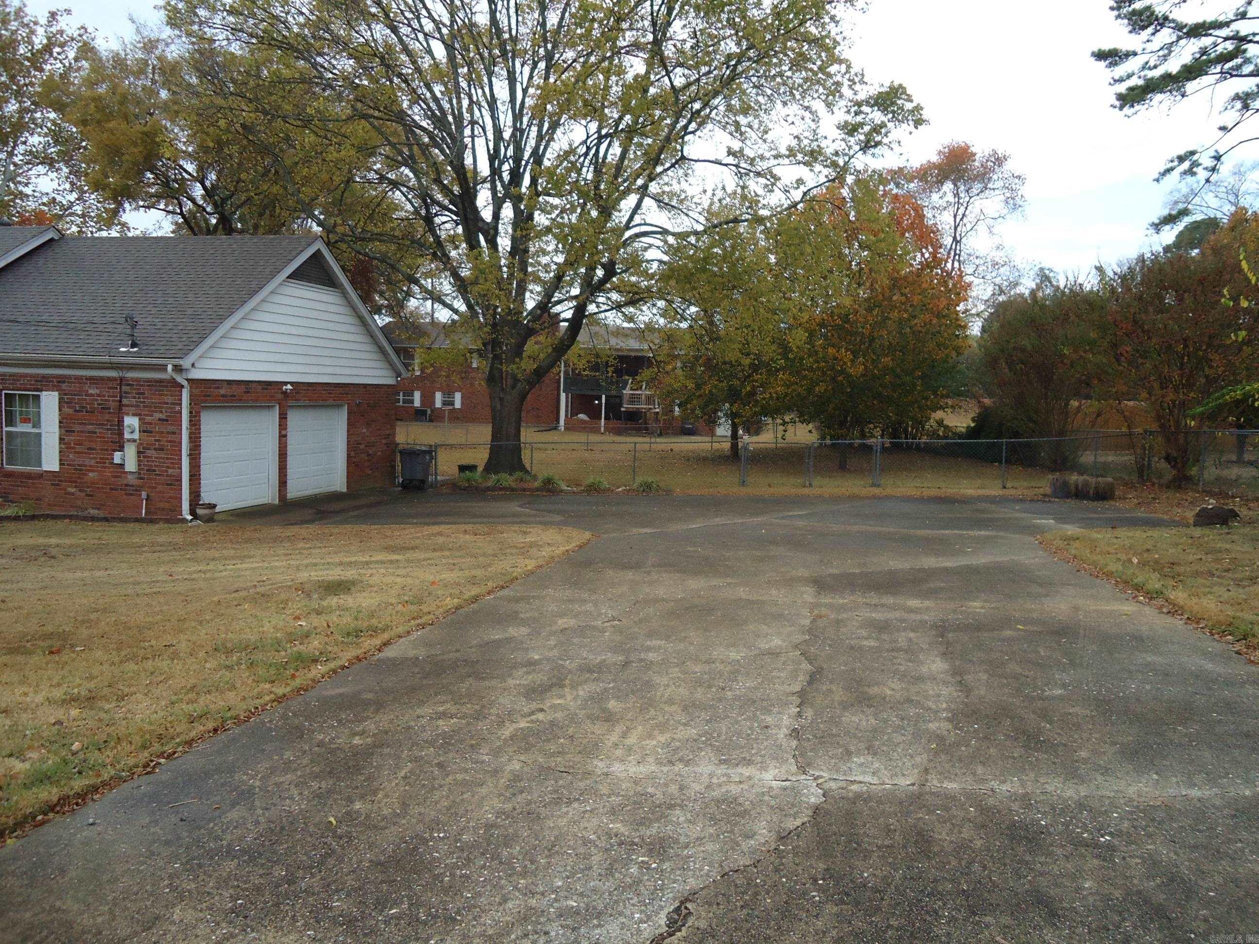 106 Siesta Street Hot Springs, AR 71913