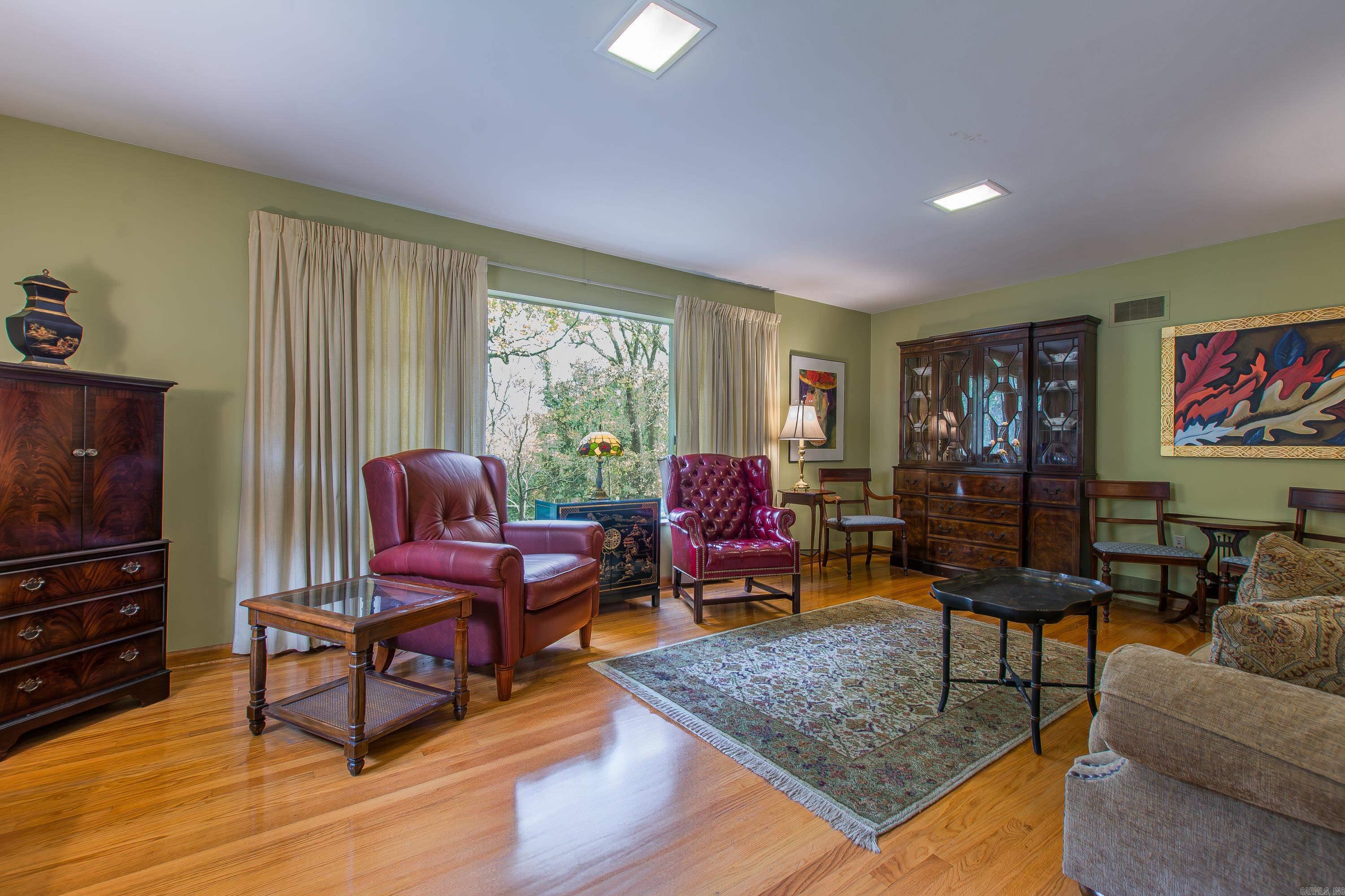 616  Skyline Dr  North Little Rock, AR