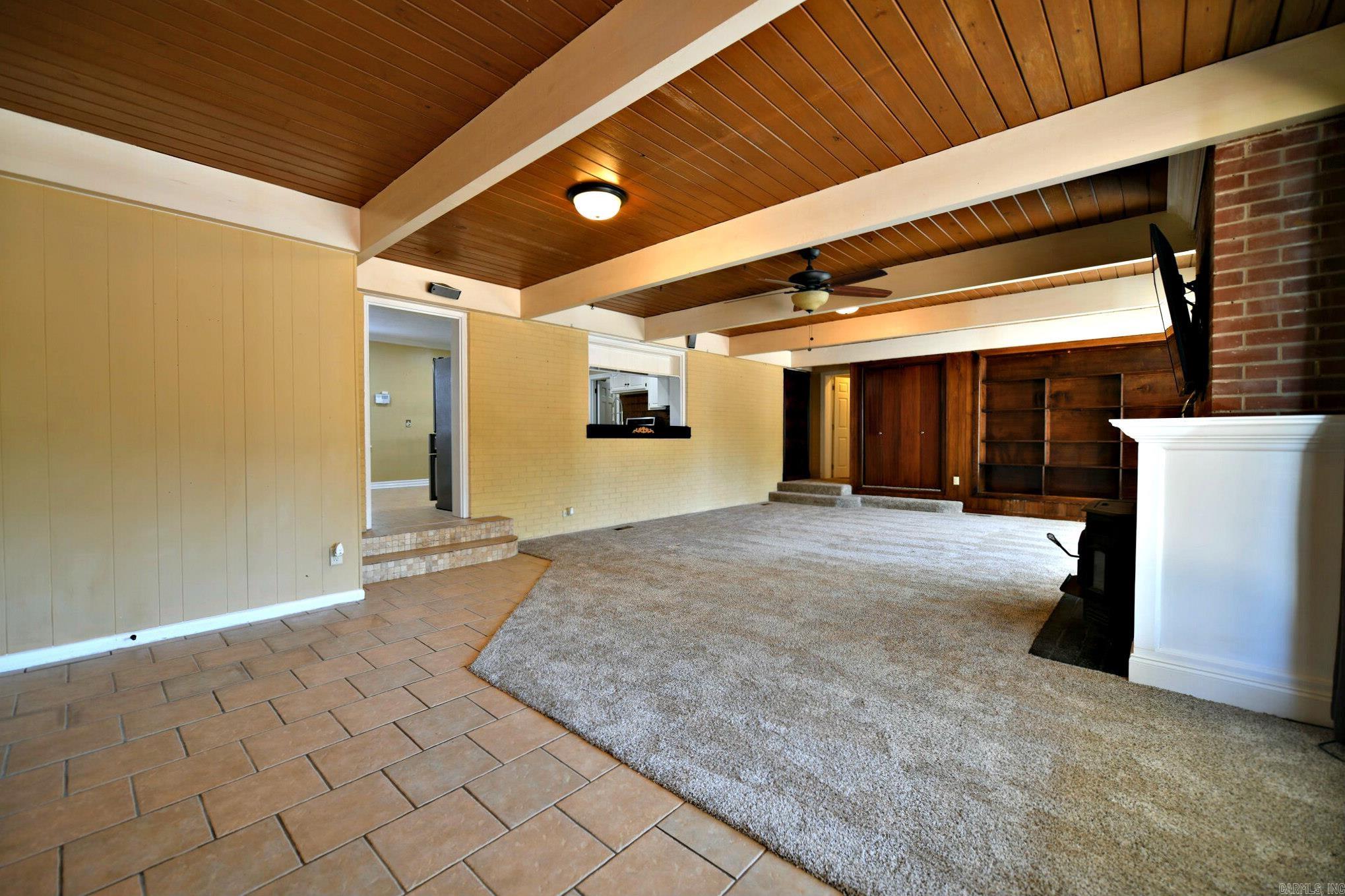 301 Reine St Mena, AR 71953