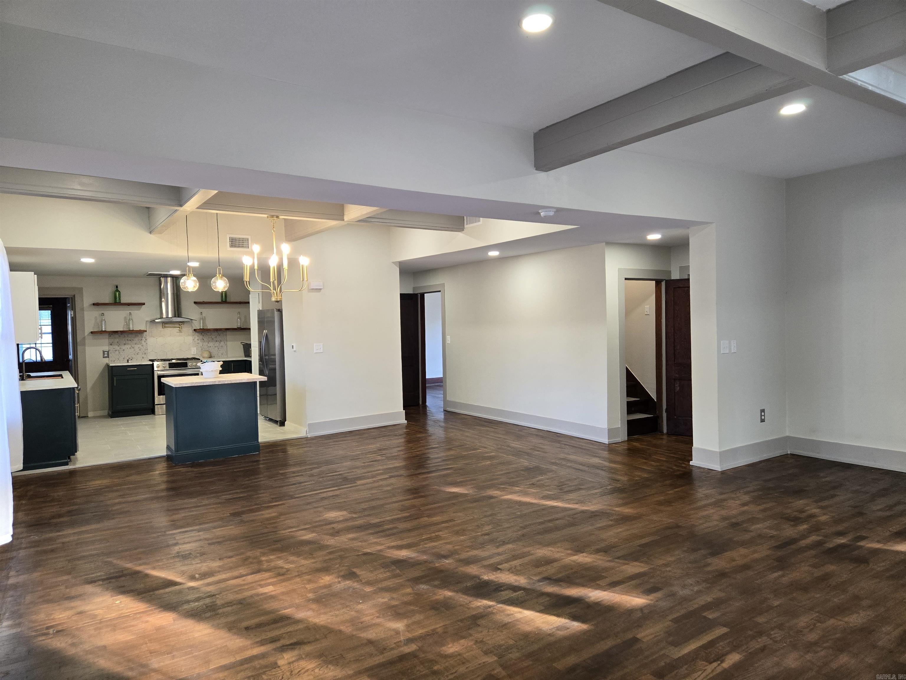 3125 S Linden  Pine Bluff, AR