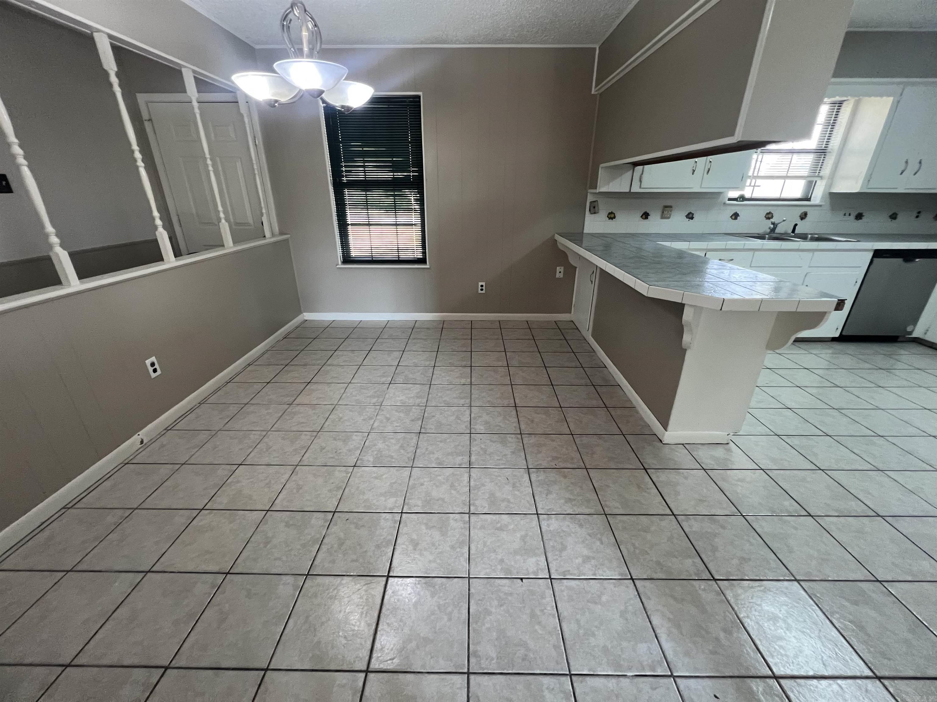 8096 Zuber Road Benton, AR 72019