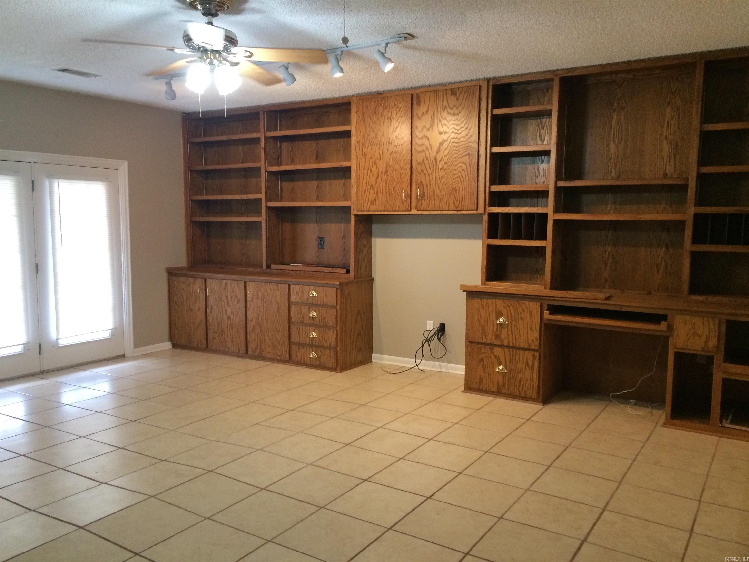 8096 Zuber Road Benton, AR 72019