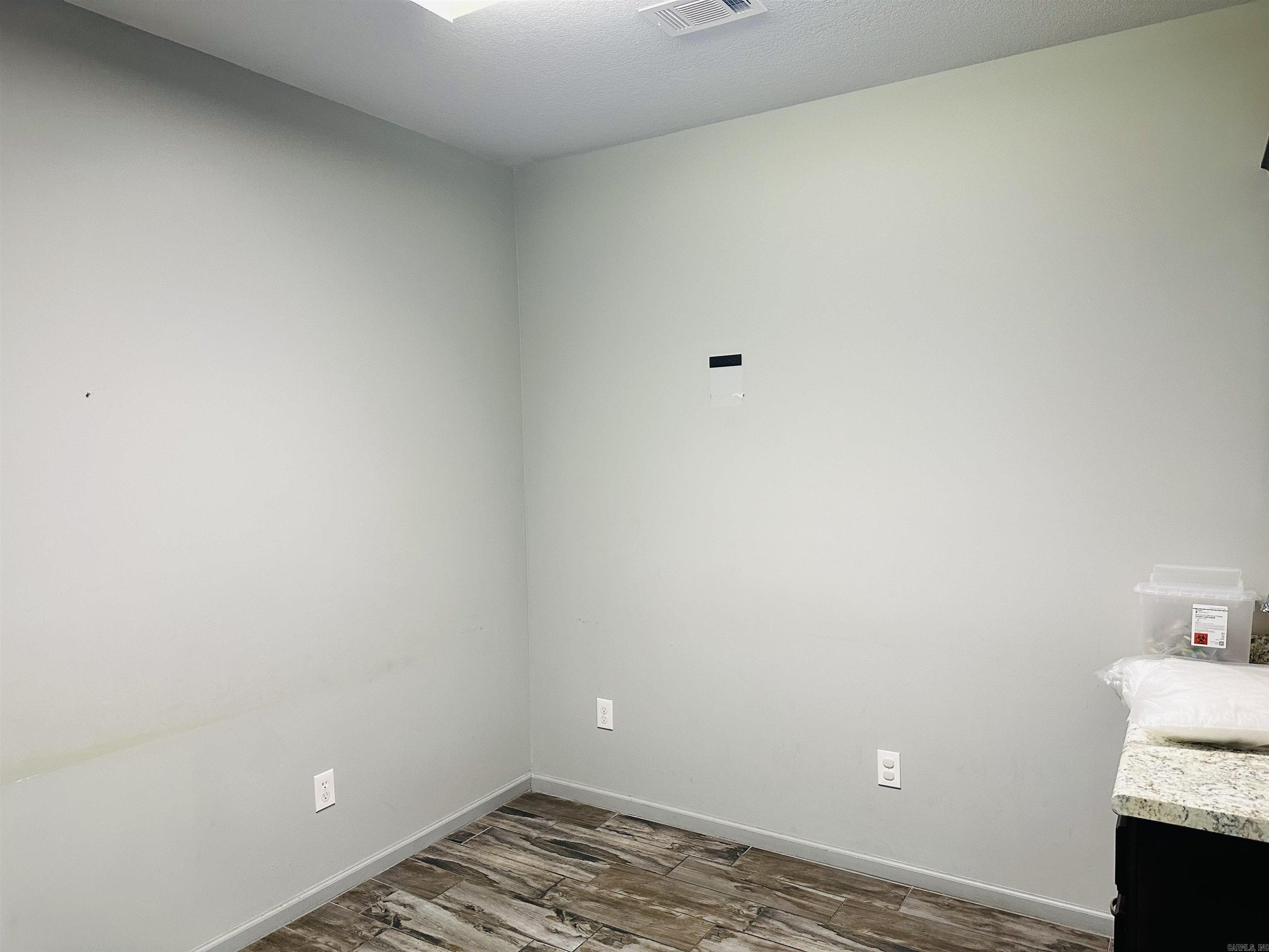 201 S Bay  Bay, AR