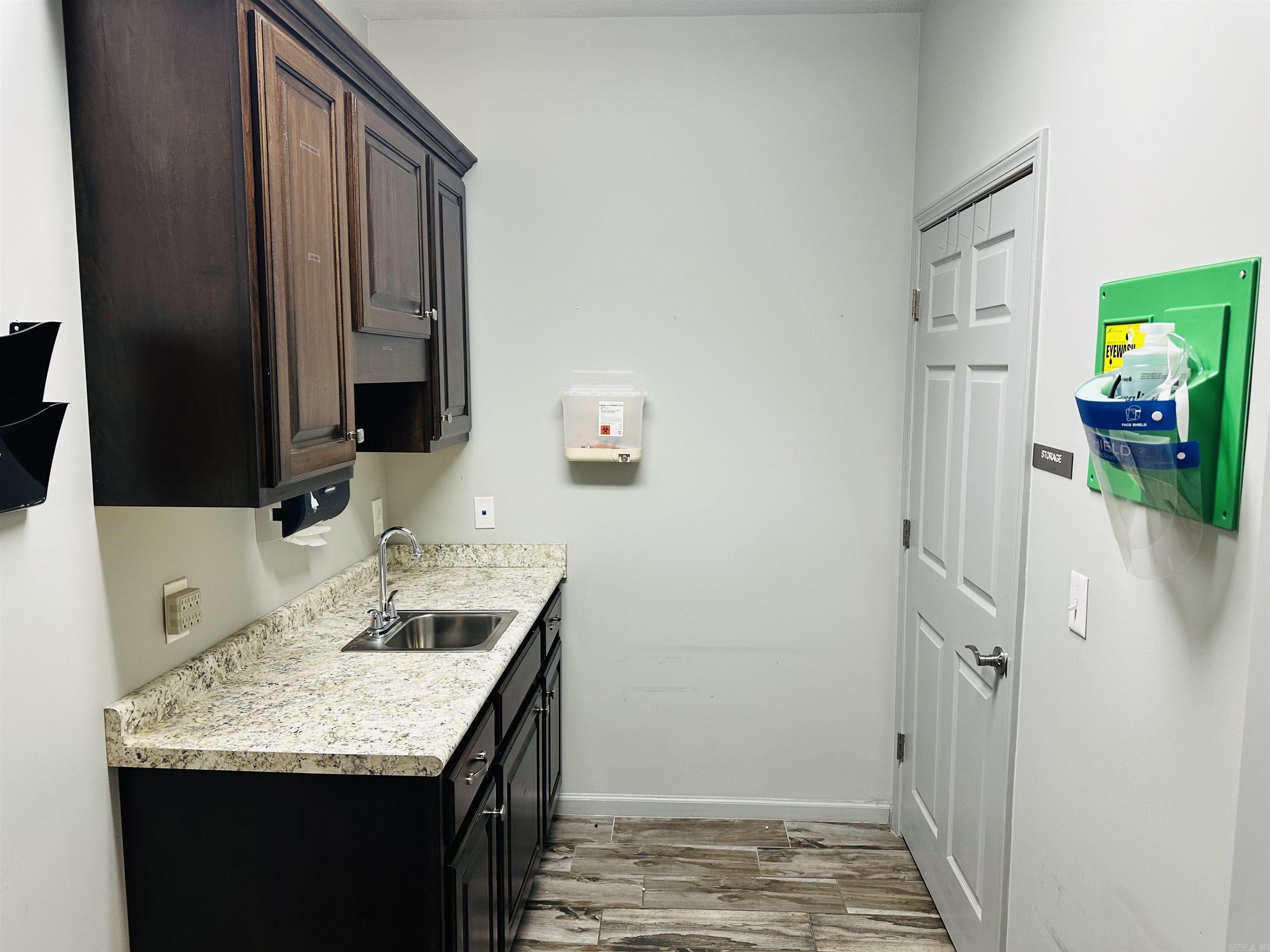 201 S Bay  Bay, AR