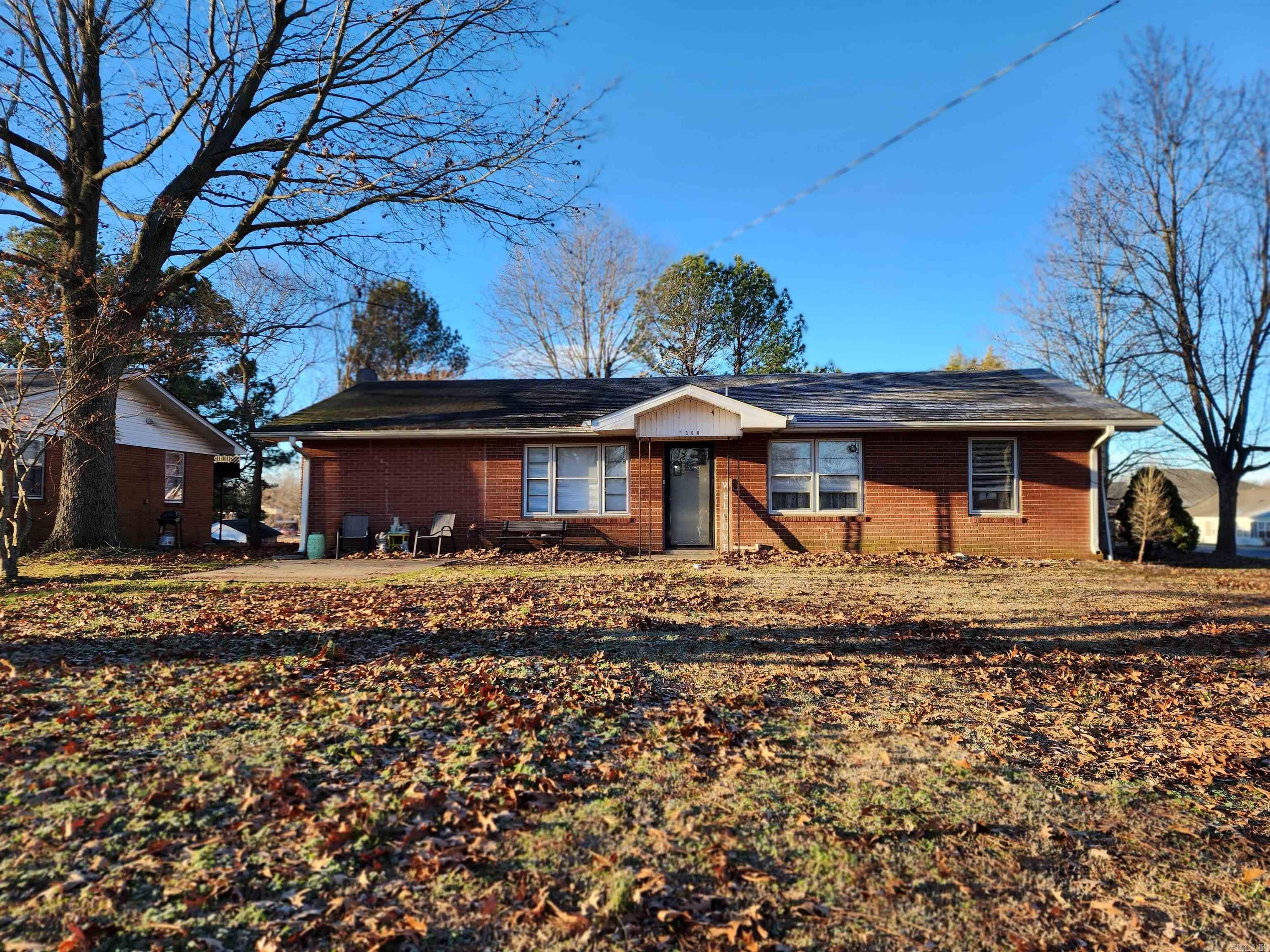 1360 W North  Piggott, AR