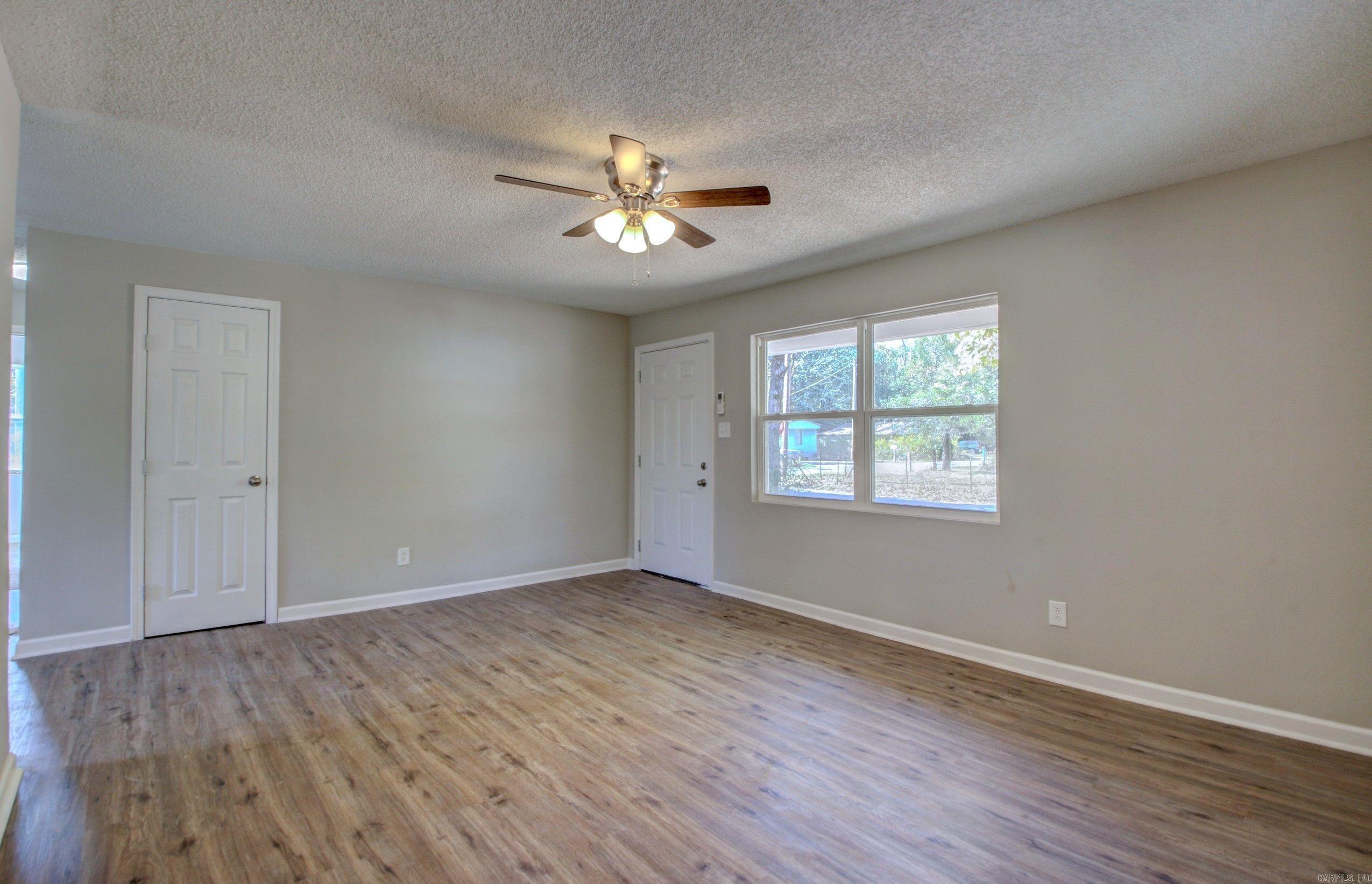 1321 S Pear  Pine Bluff, AR