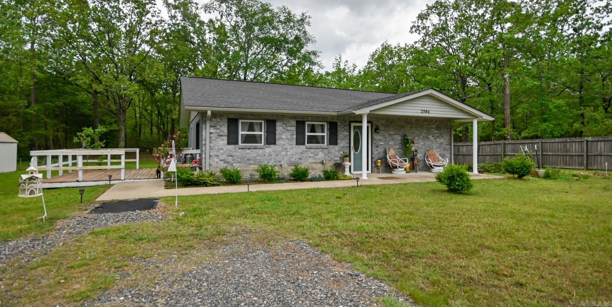 2504  Sutherland Ave  Mena, AR