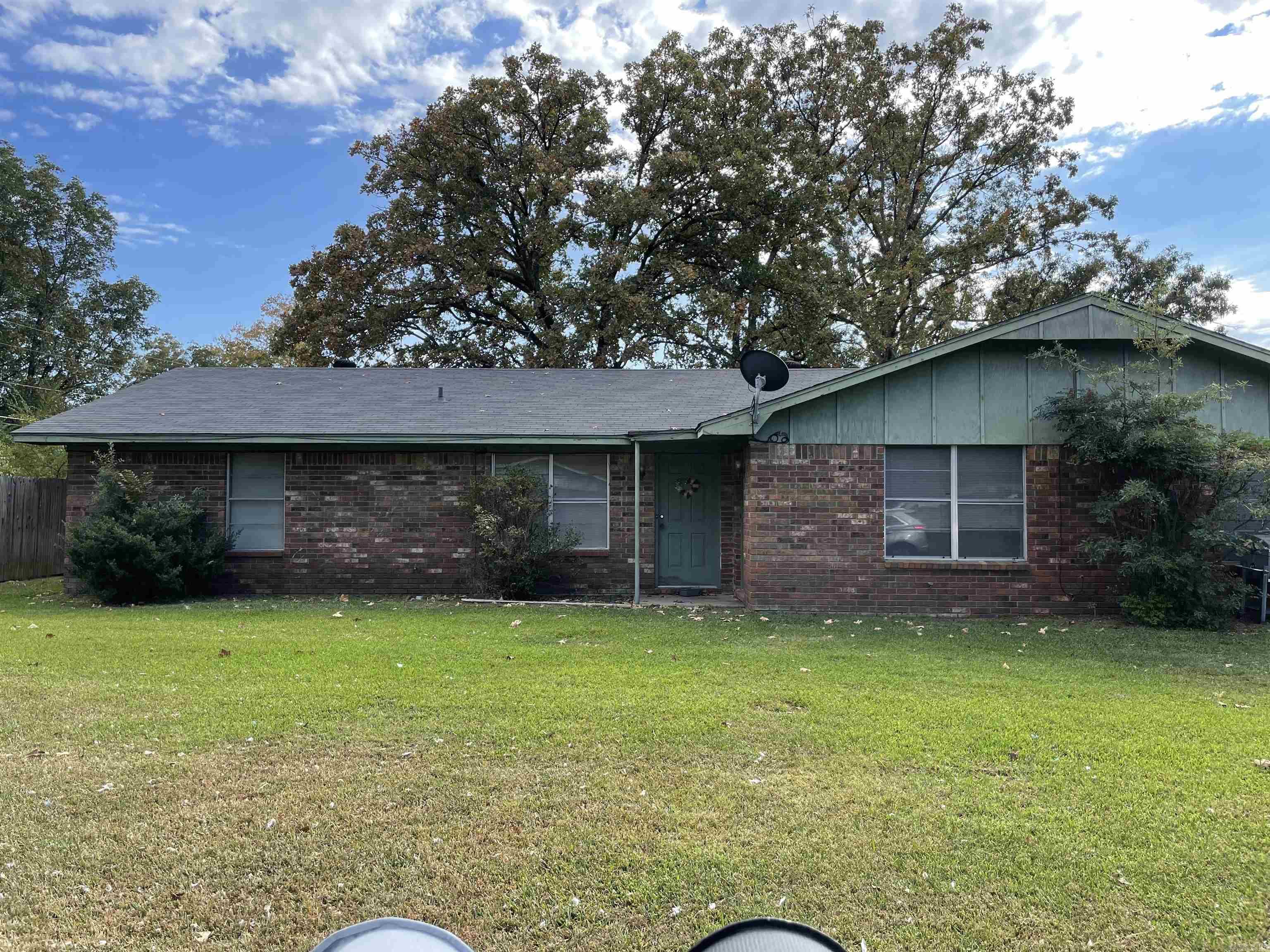 304  Wesley  White Hall, AR