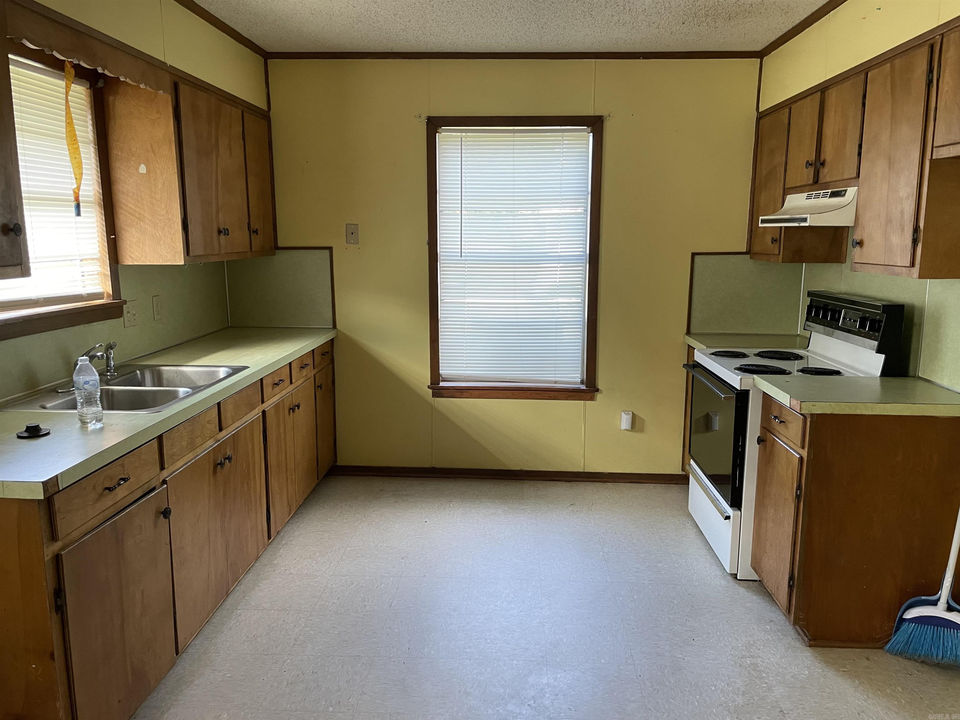 304  Wesley  White Hall, AR