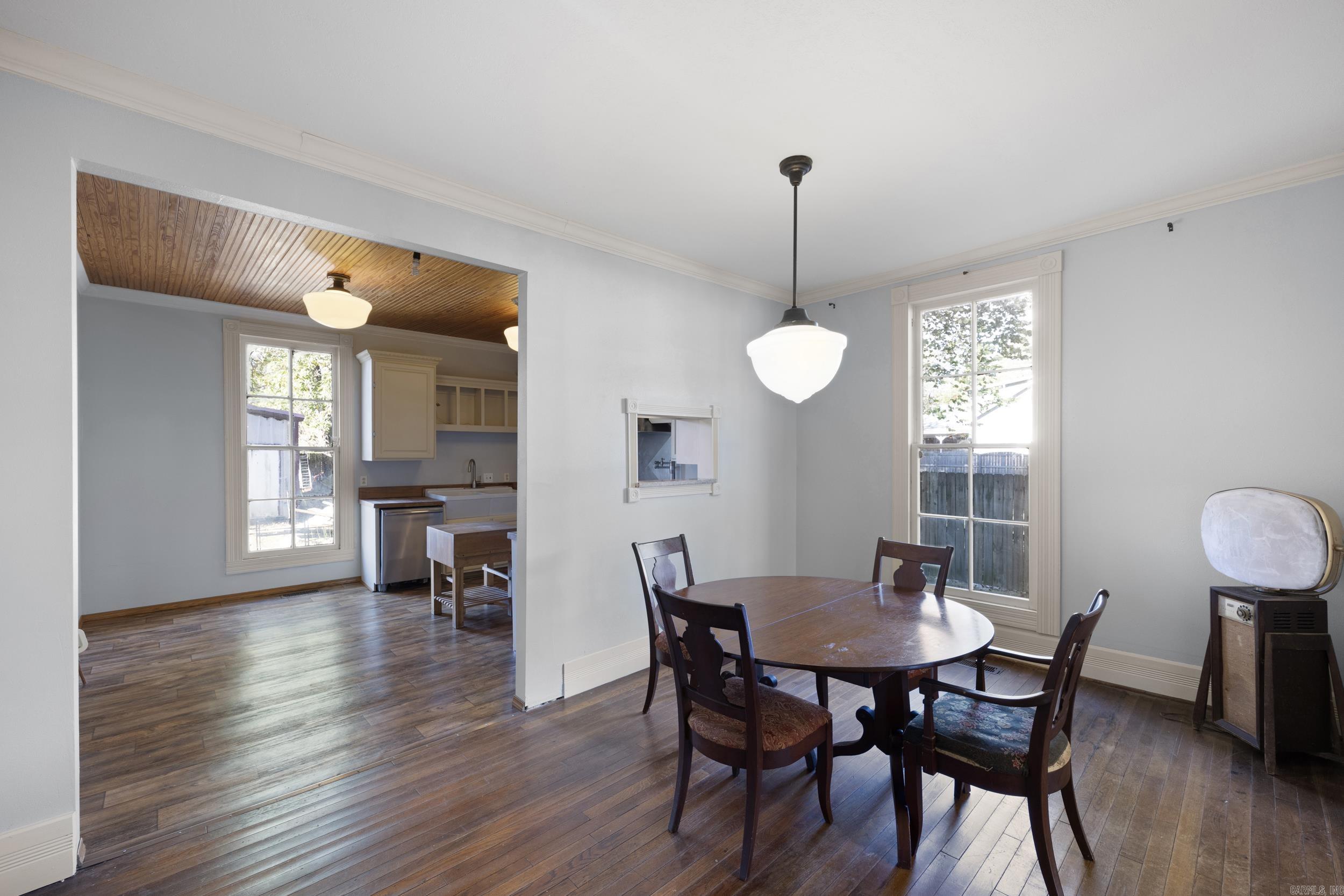601 N Front  Dardanelle, AR