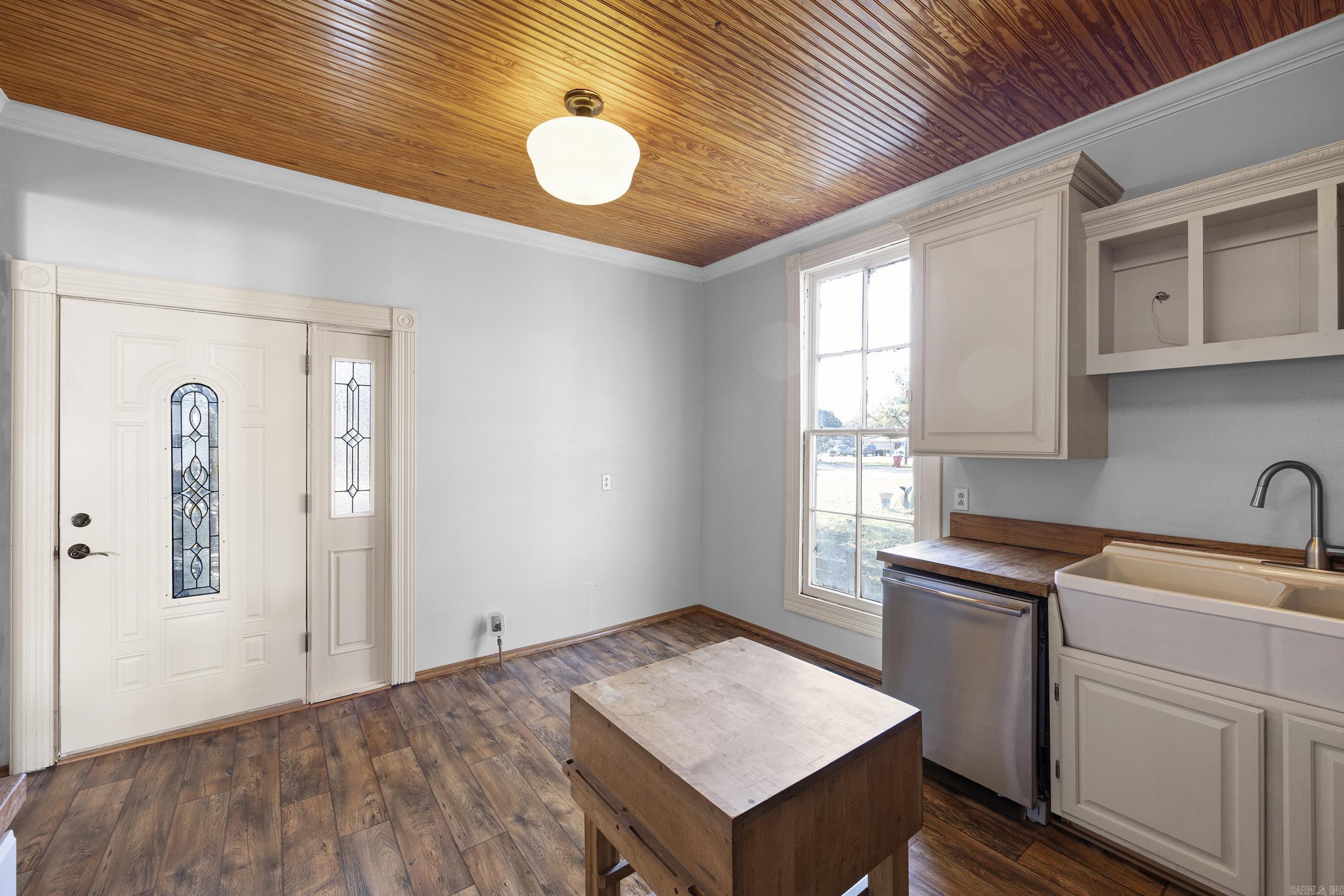 601 N Front  Dardanelle, AR