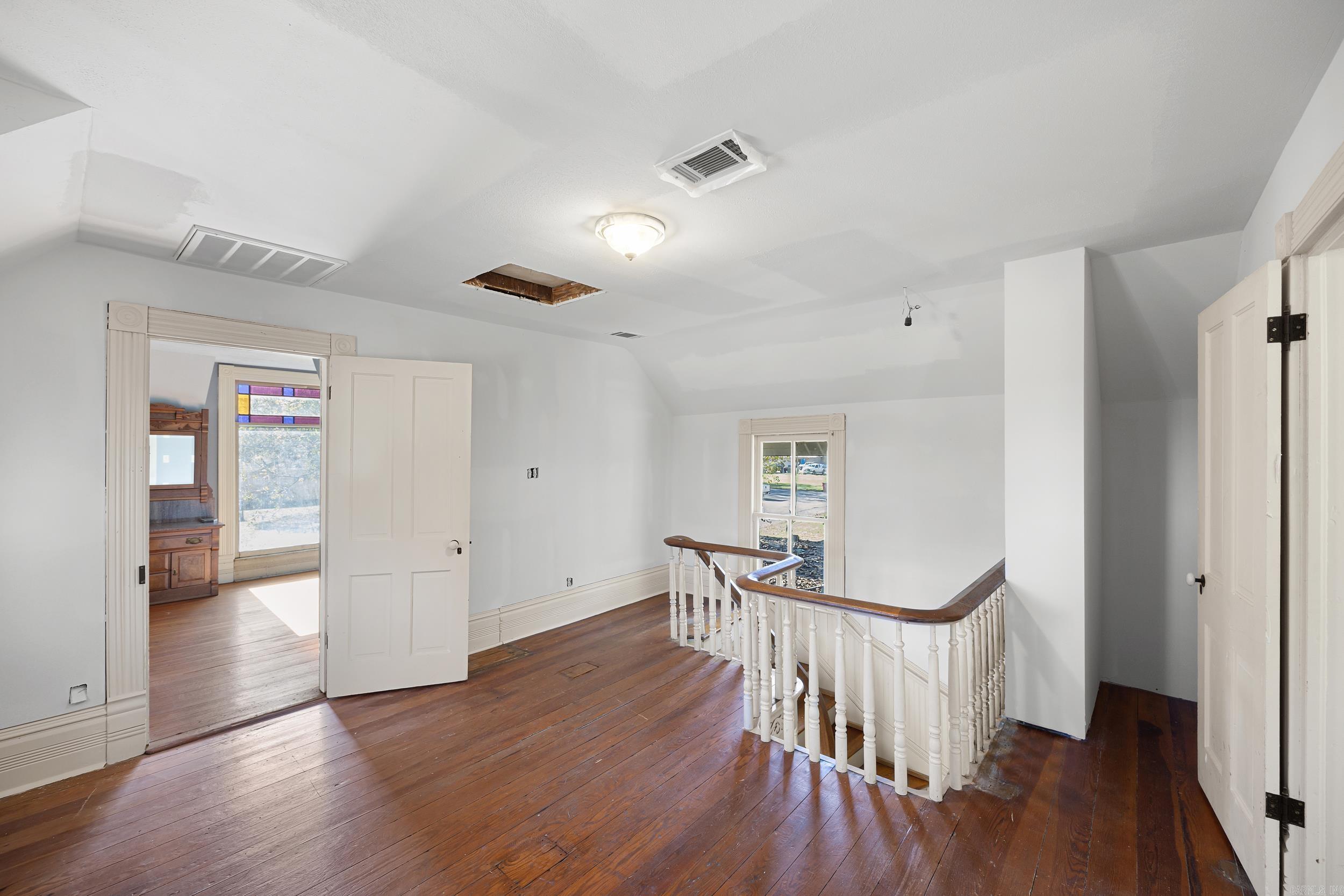 601 N Front  Dardanelle, AR