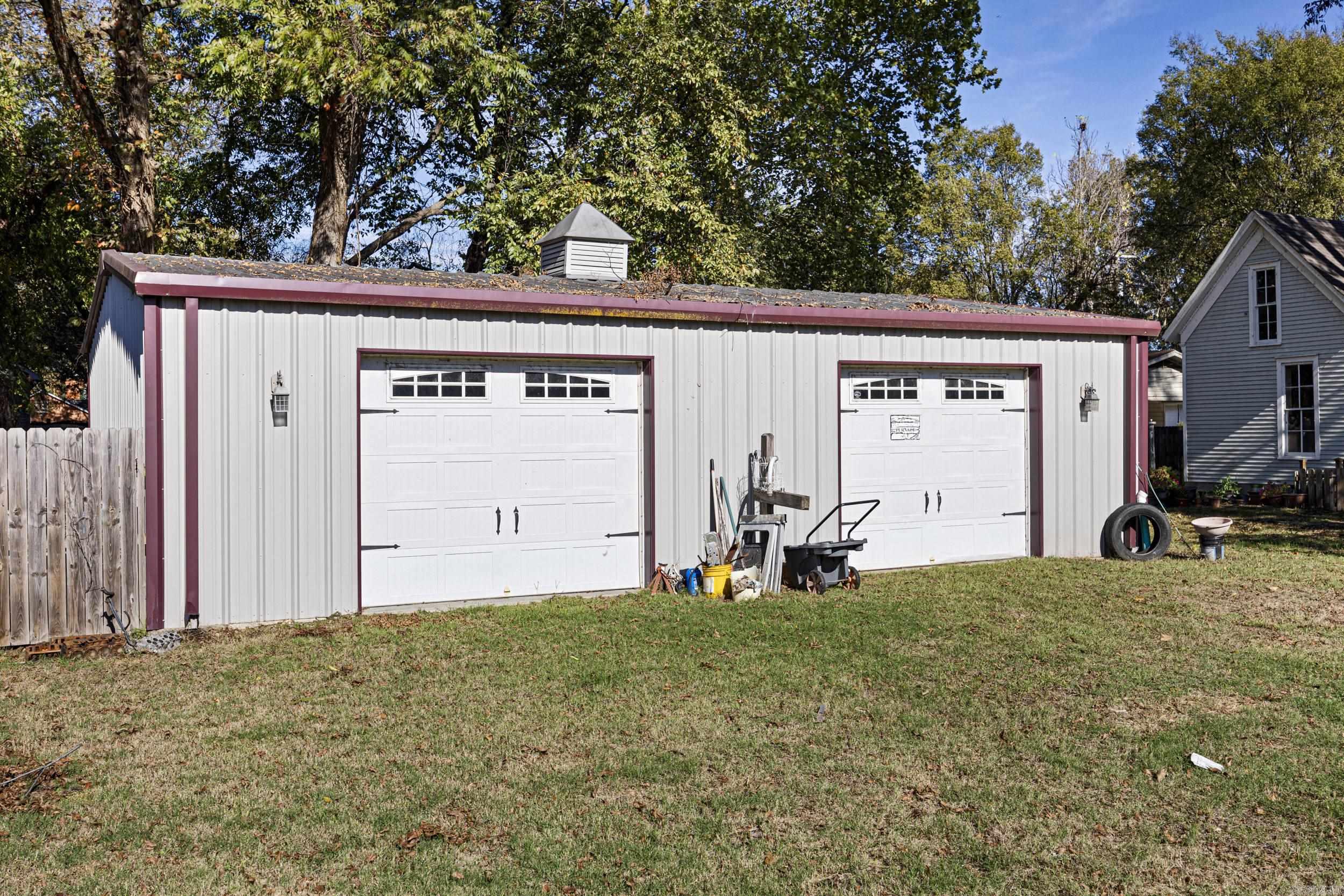 601 N Front  Dardanelle, AR