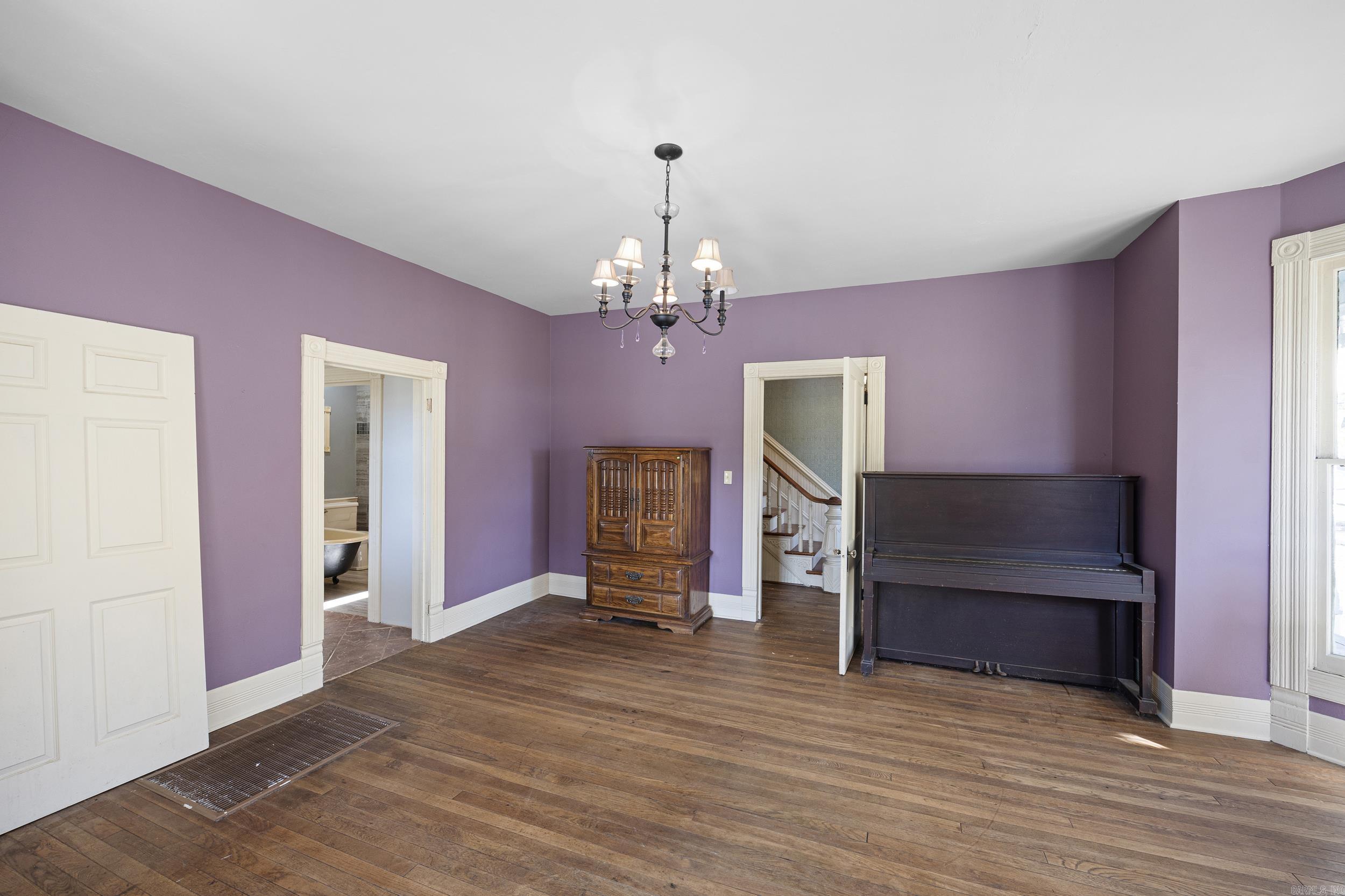 601 N Front  Dardanelle, AR