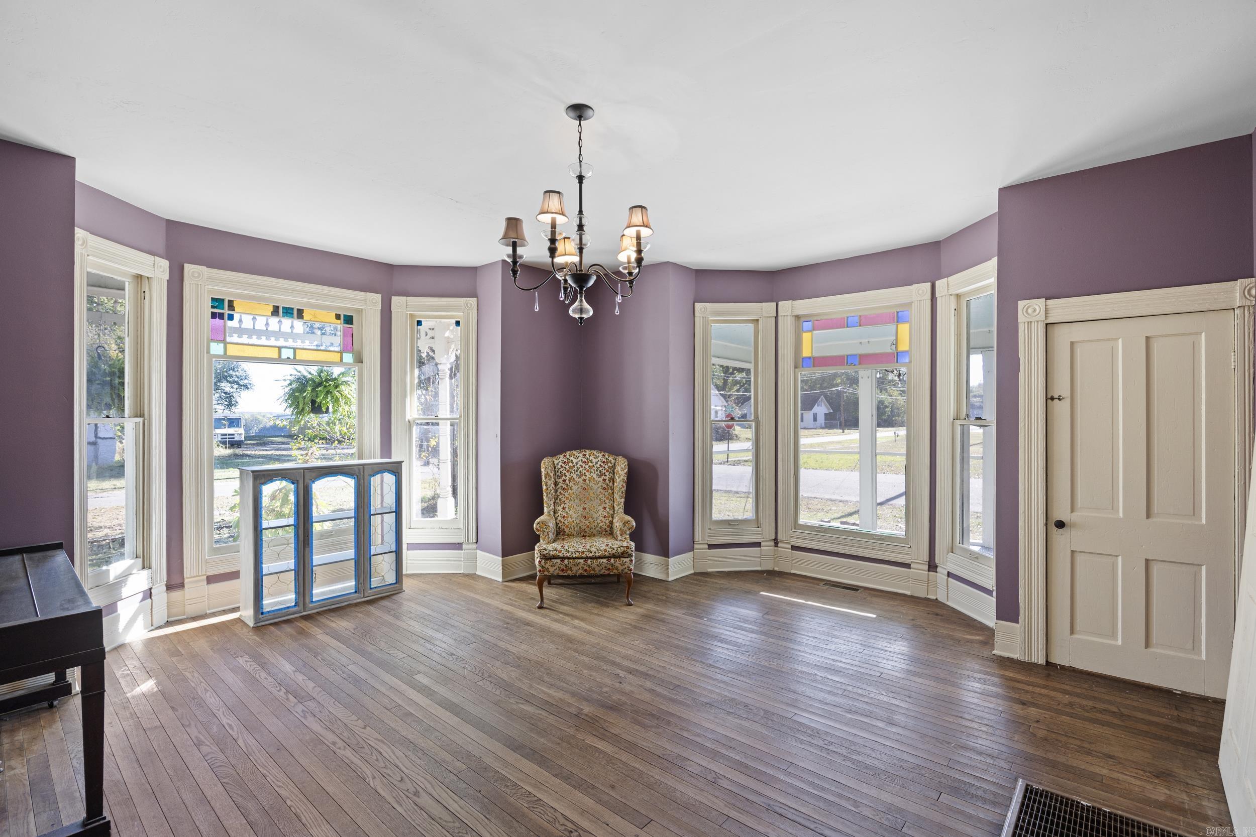 601 N Front  Dardanelle, AR