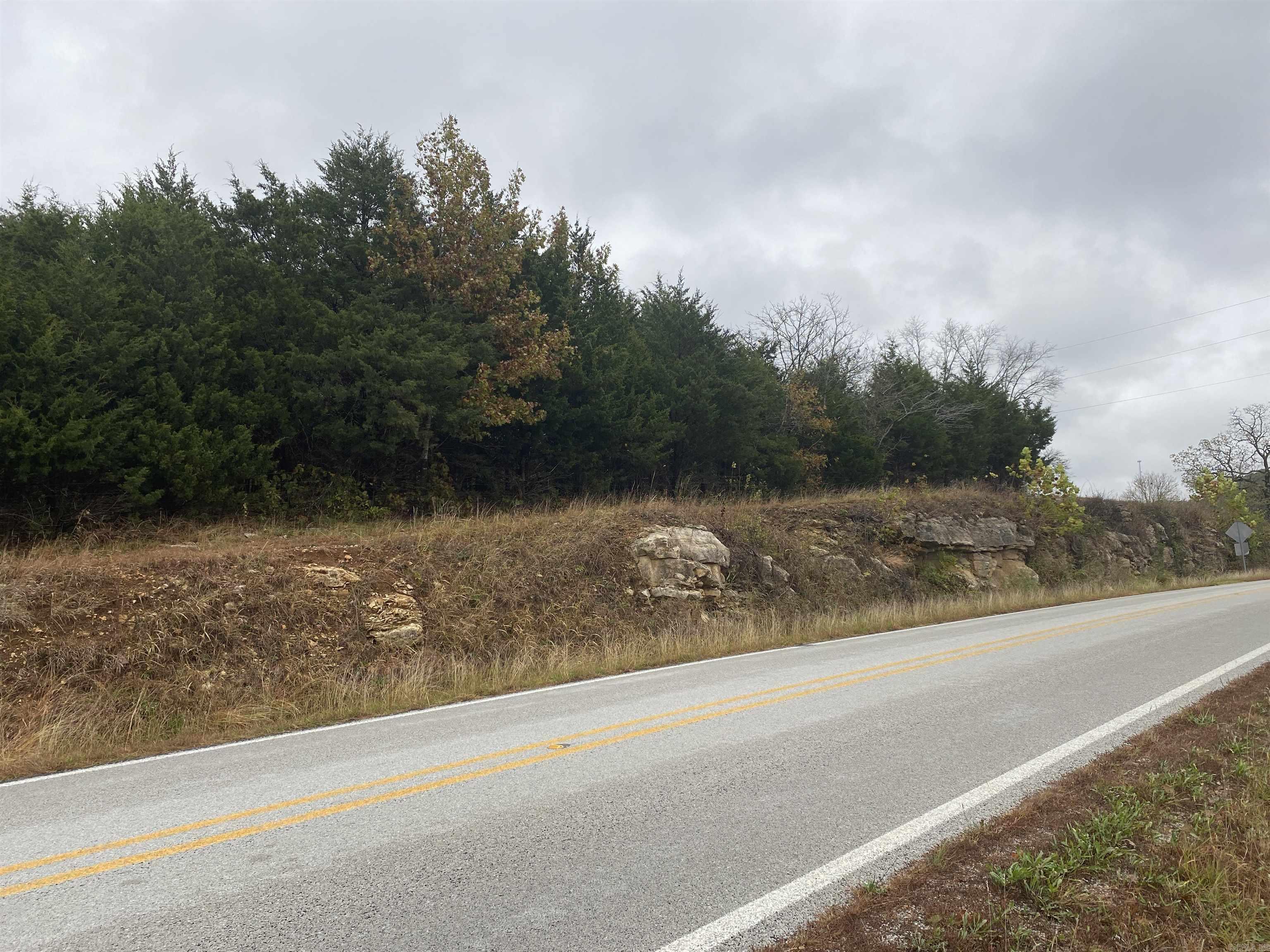 001-08887-001 N Hwy 14  Lakeway, AR