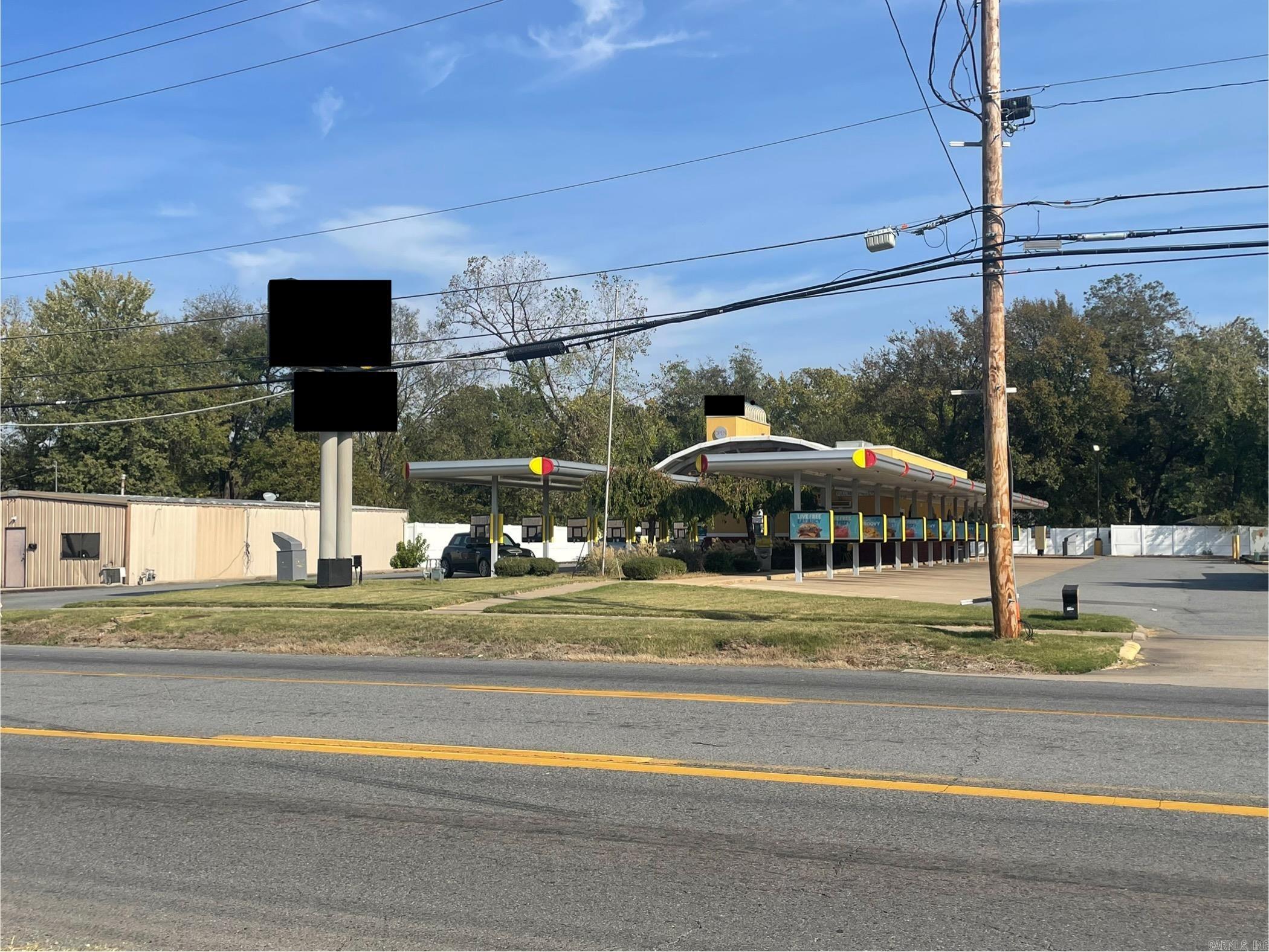 2124 HIGHWAY 161 Highway