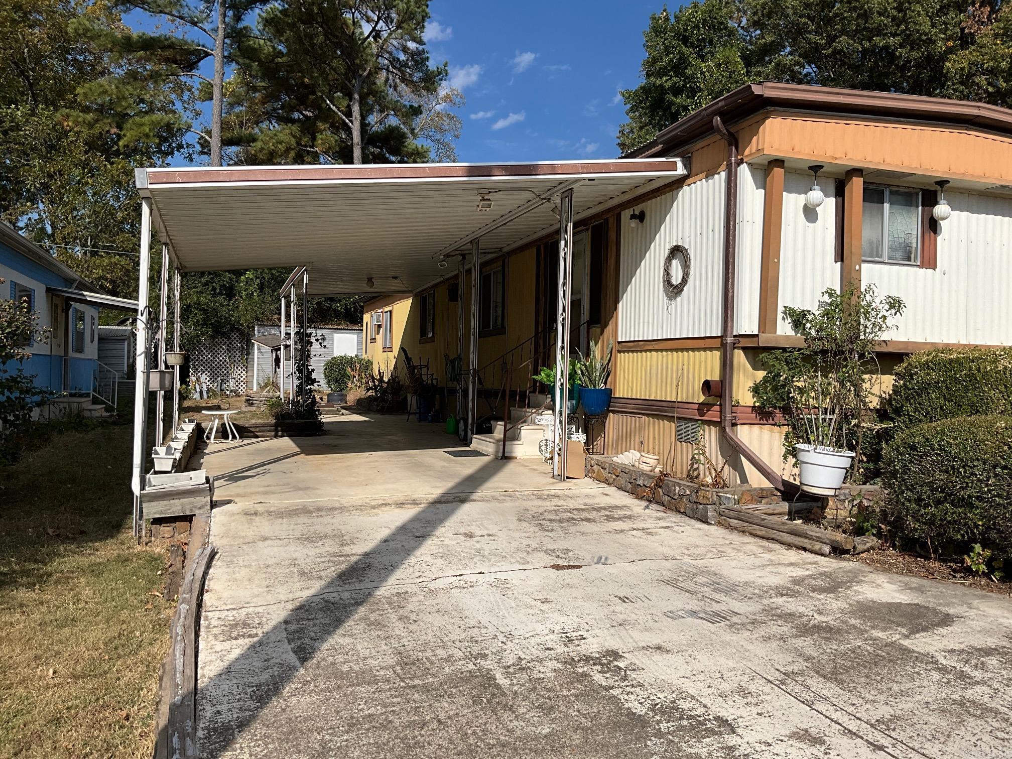 3910  Central  Hot Springs, AR