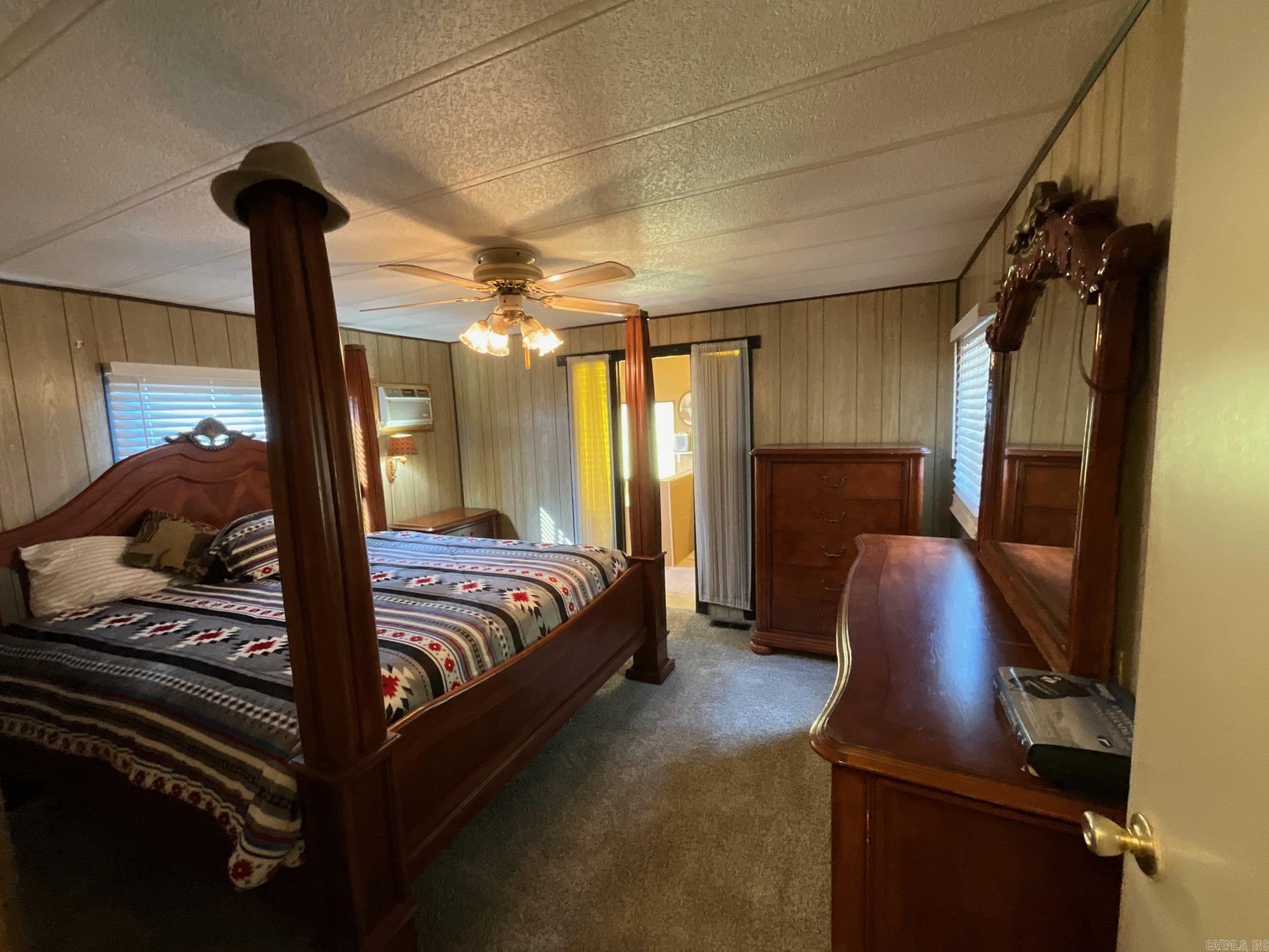 3910  Central  Hot Springs, AR
