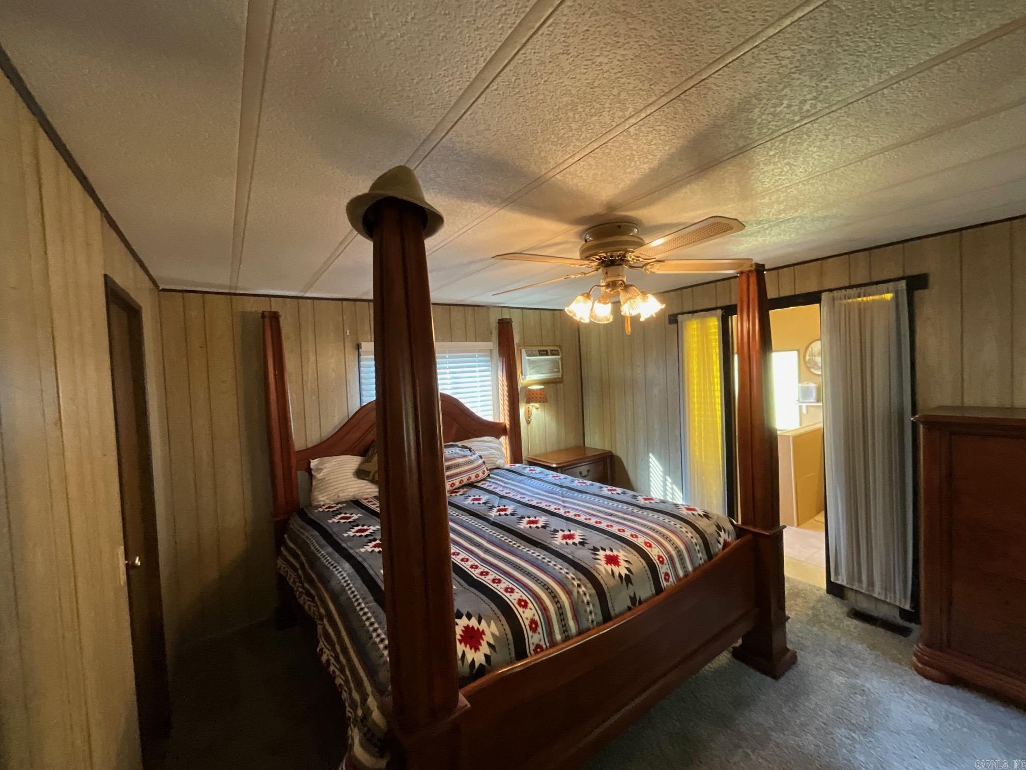 3910  Central  Hot Springs, AR