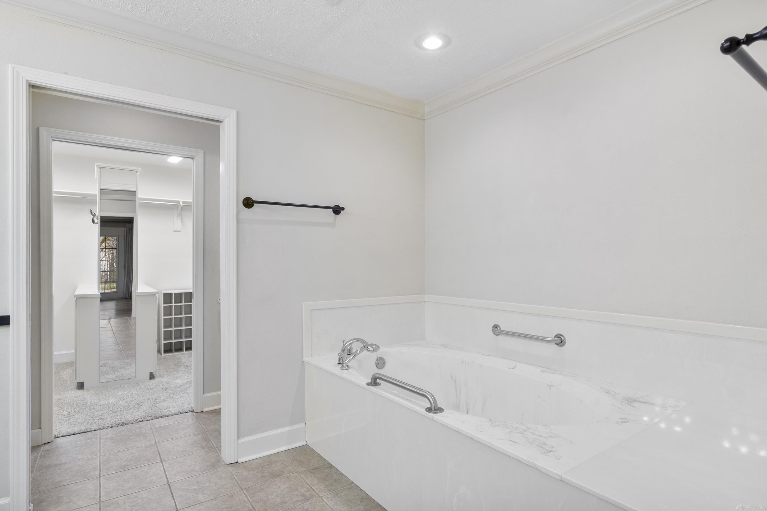 1537 Santa Fe Trail Heber Springs, AR 72543