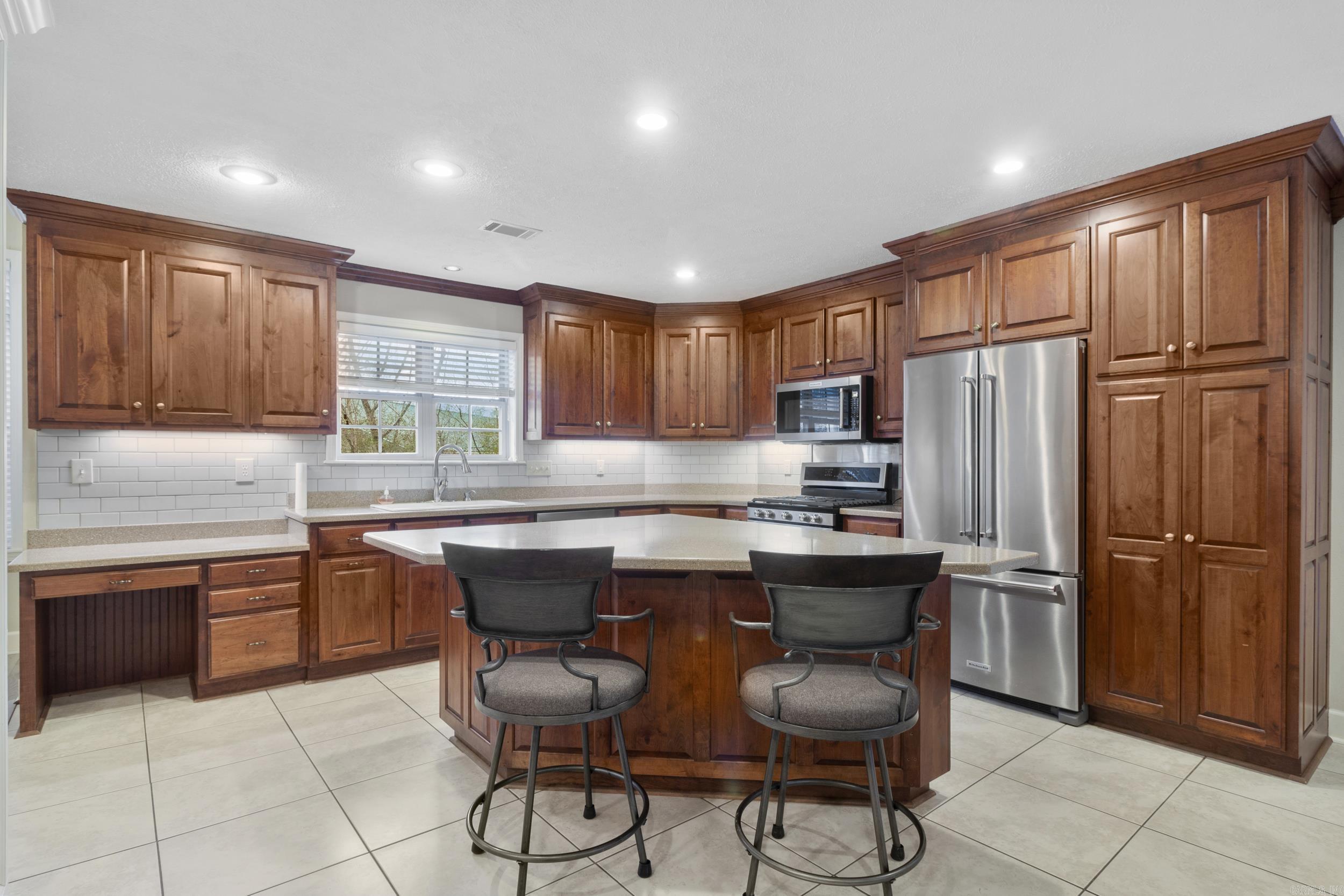 1537 Santa Fe Trail Heber Springs, AR 72543