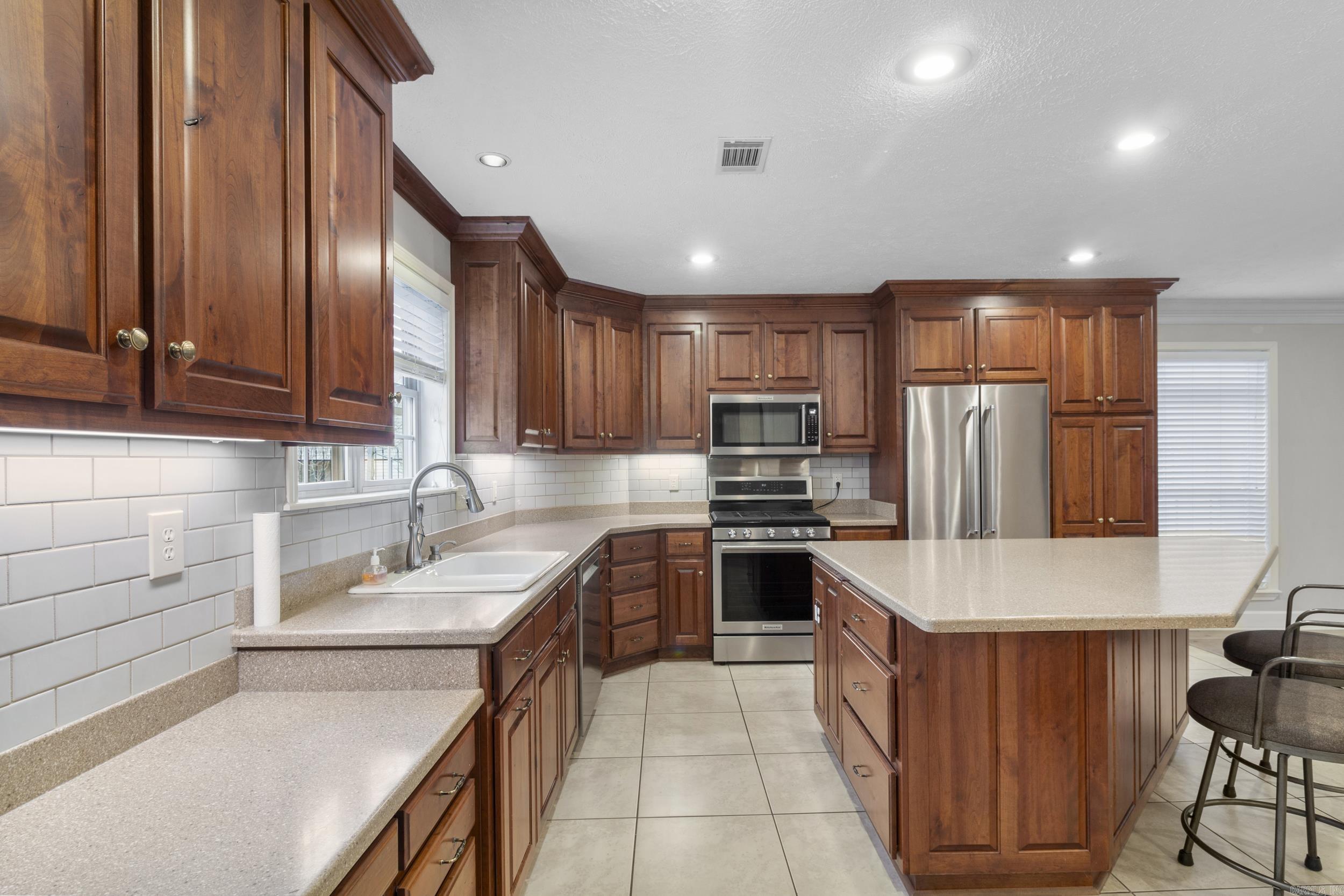 1537 Santa Fe Trail Heber Springs, AR 72543