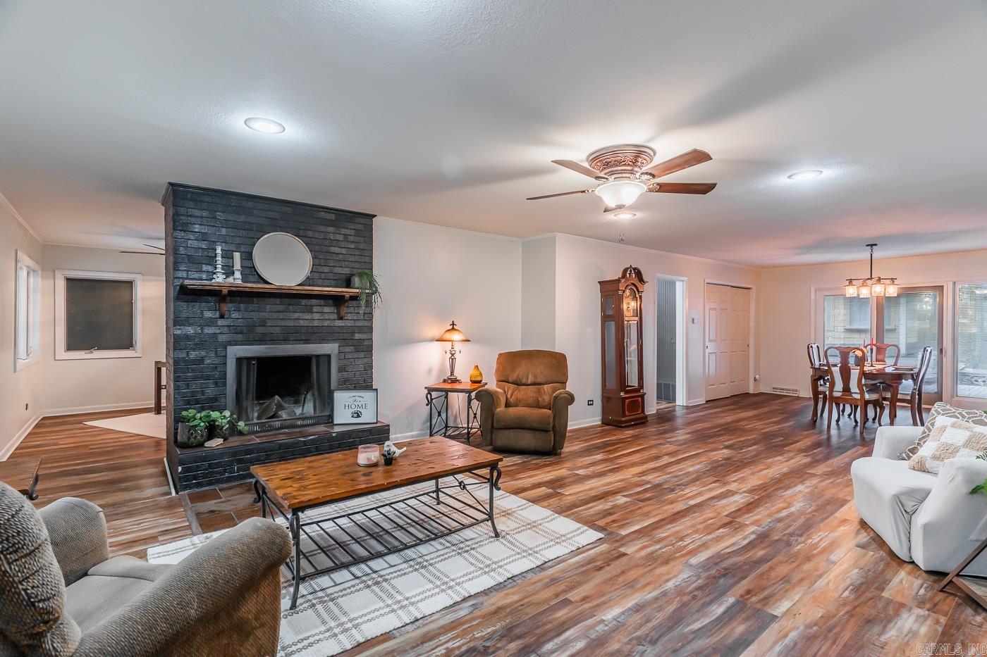 1706  Hillcrest  Paragould, AR