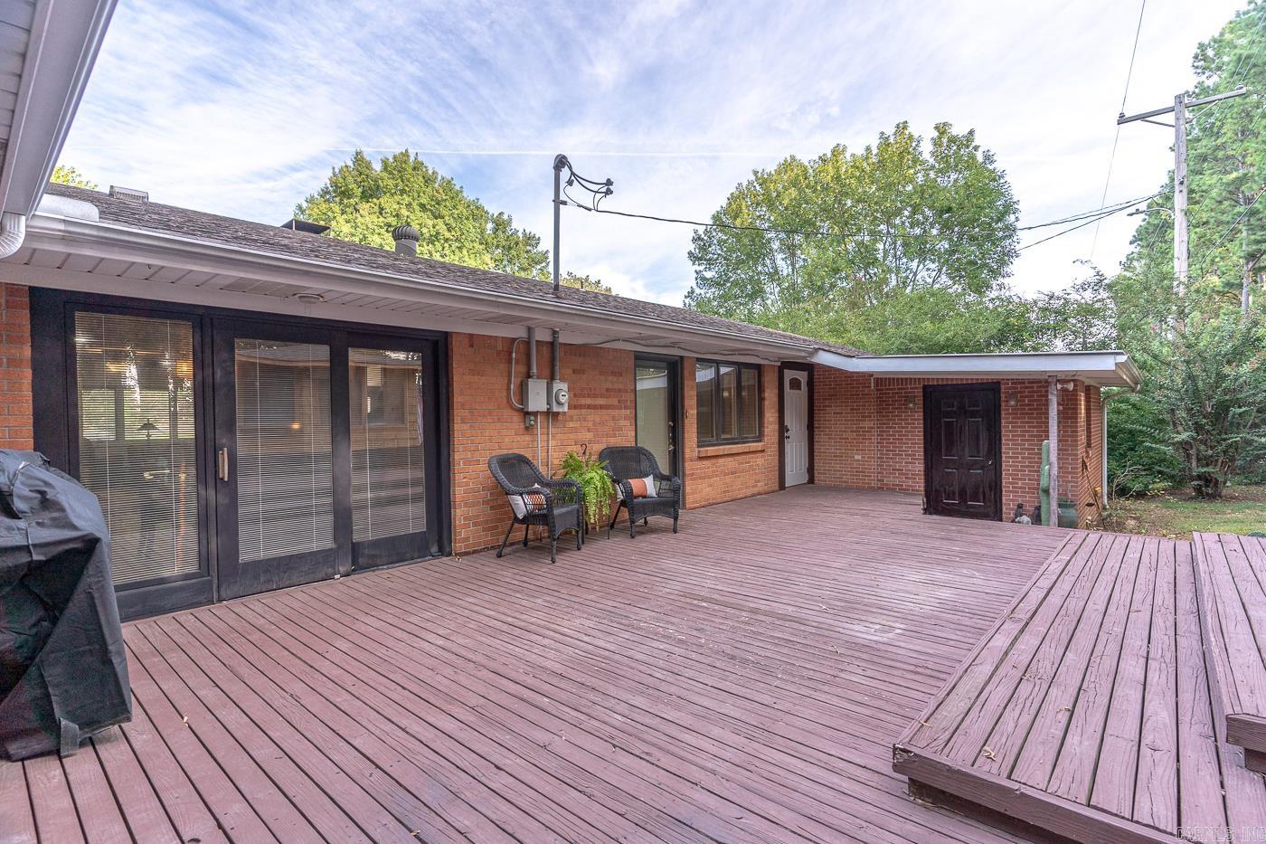 1706  Hillcrest  Paragould, AR