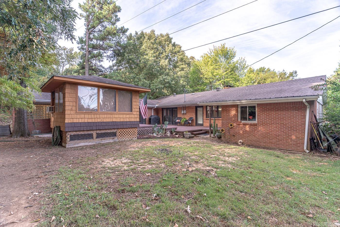 1706  Hillcrest  Paragould, AR