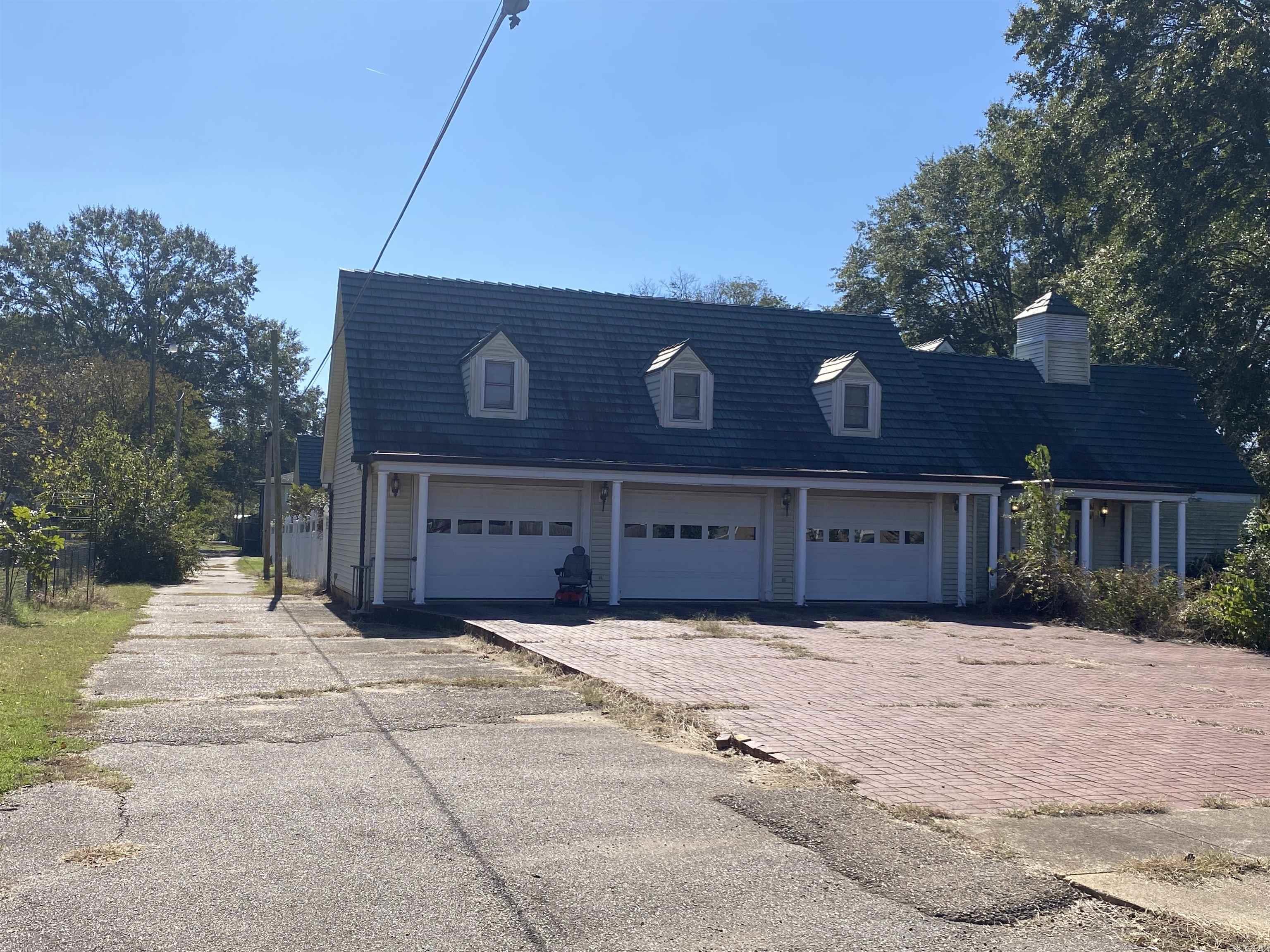 709 S 2nd Avenue Murfreesboro, AR 71958