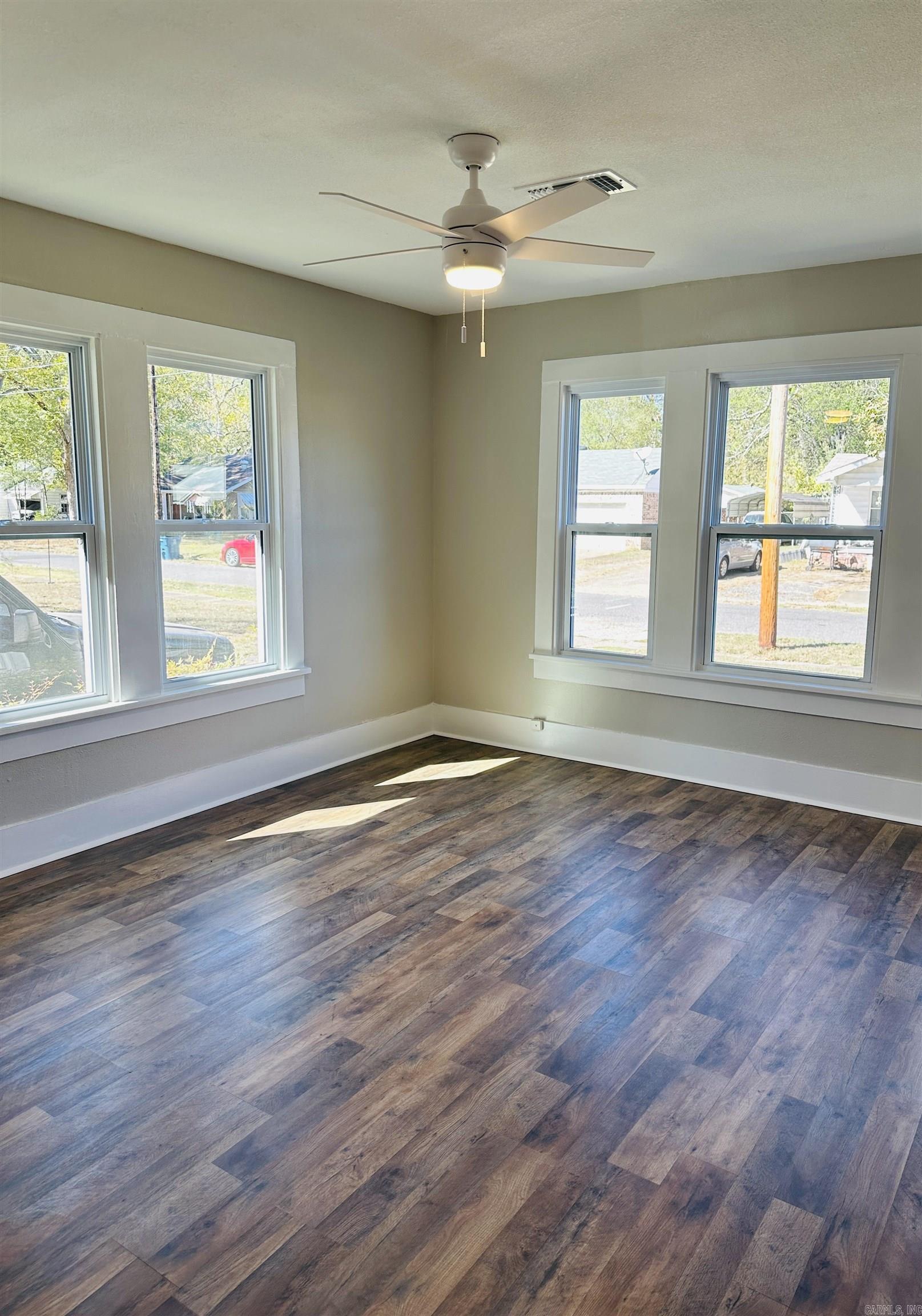 819  Hall  Malvern, AR