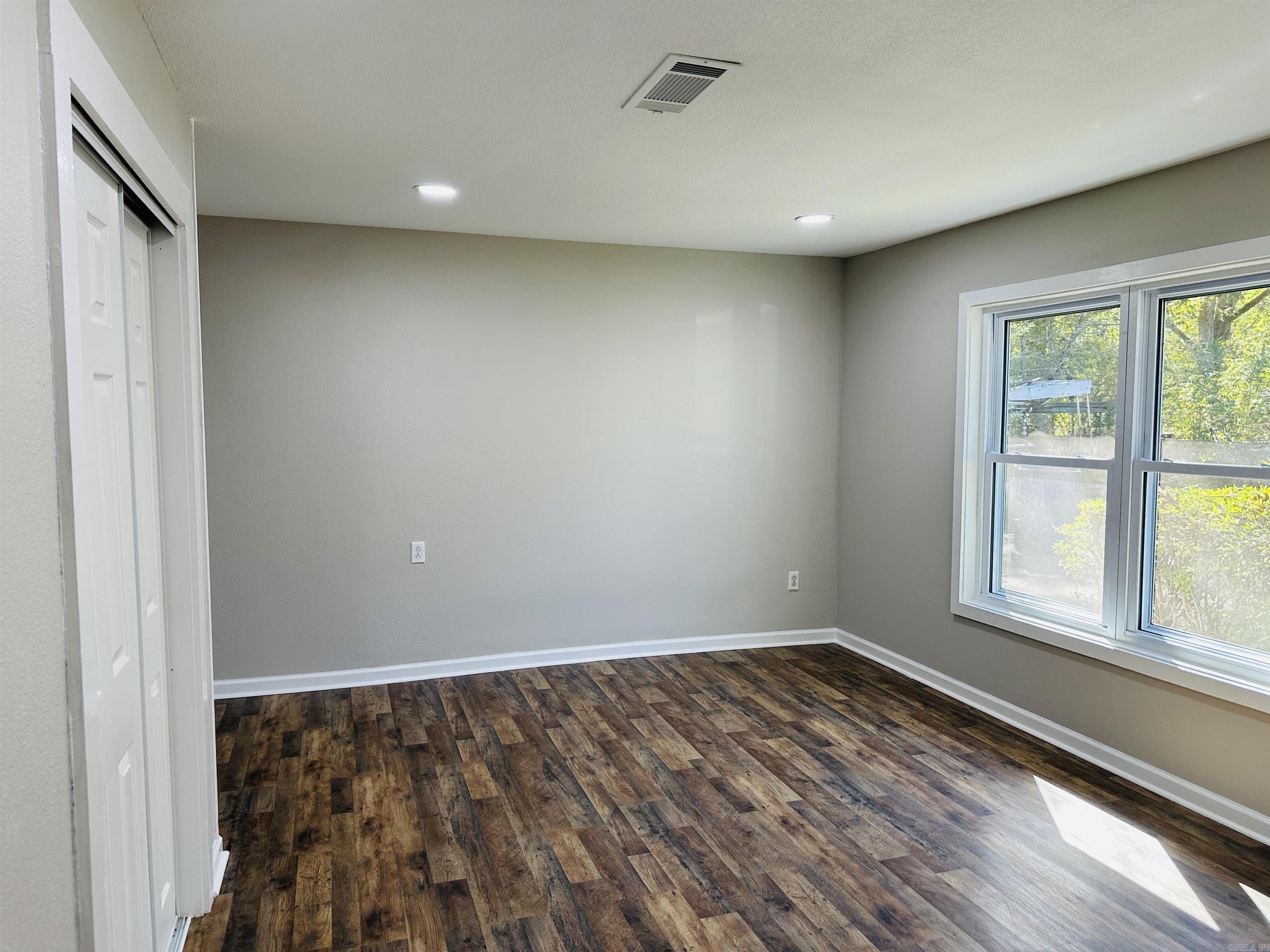 819  Hall  Malvern, AR