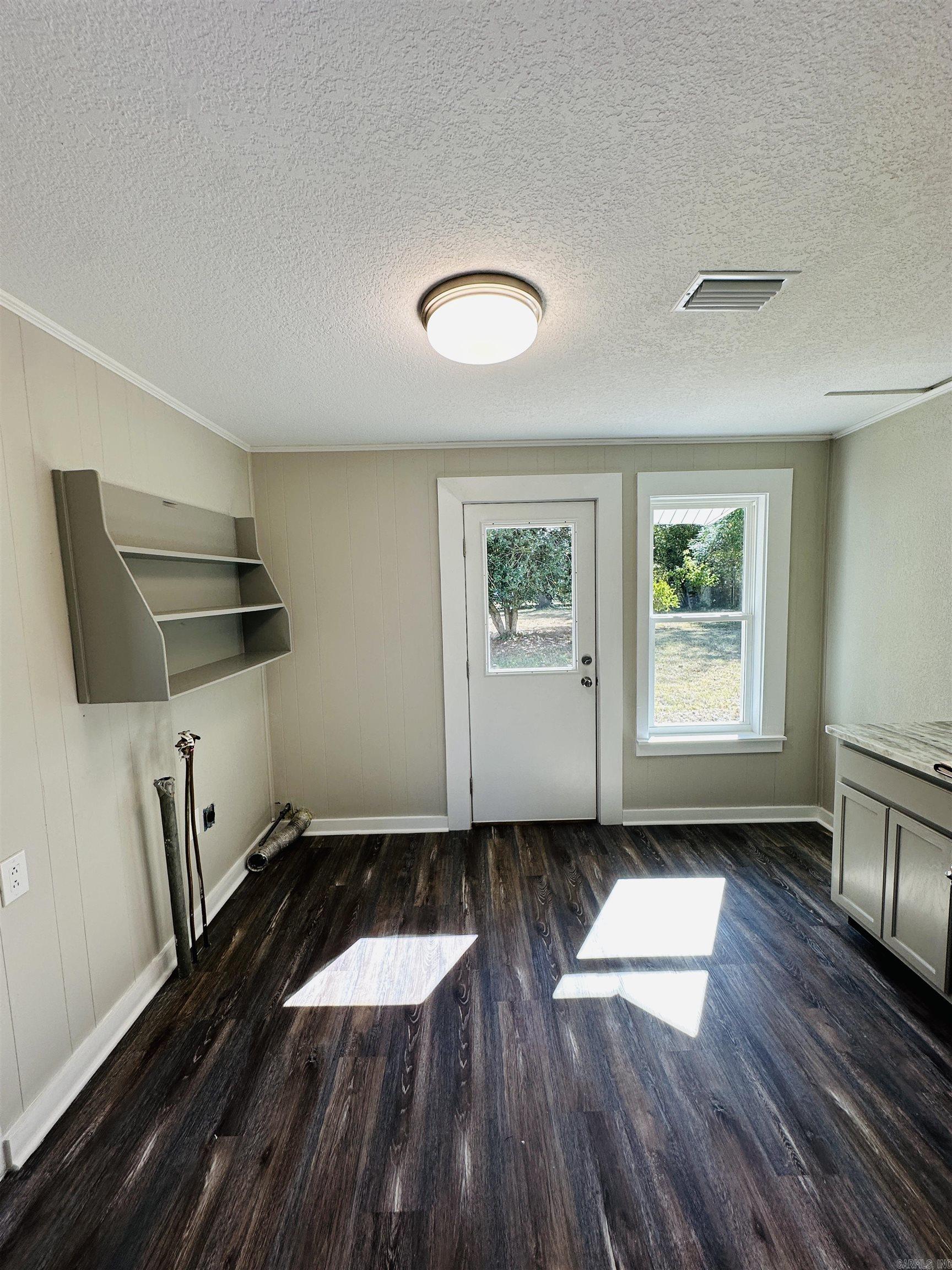819  Hall  Malvern, AR