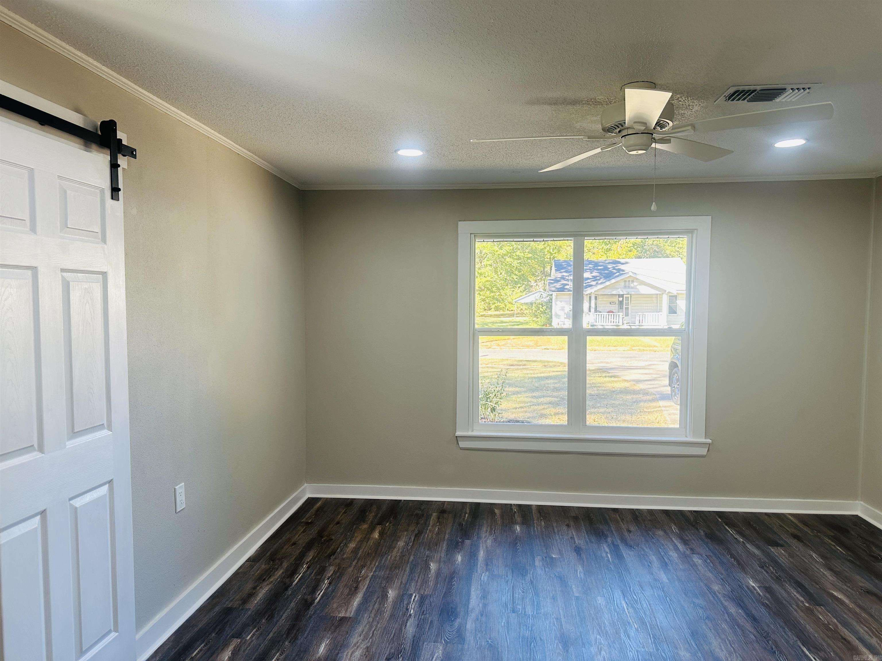 819  Hall  Malvern, AR