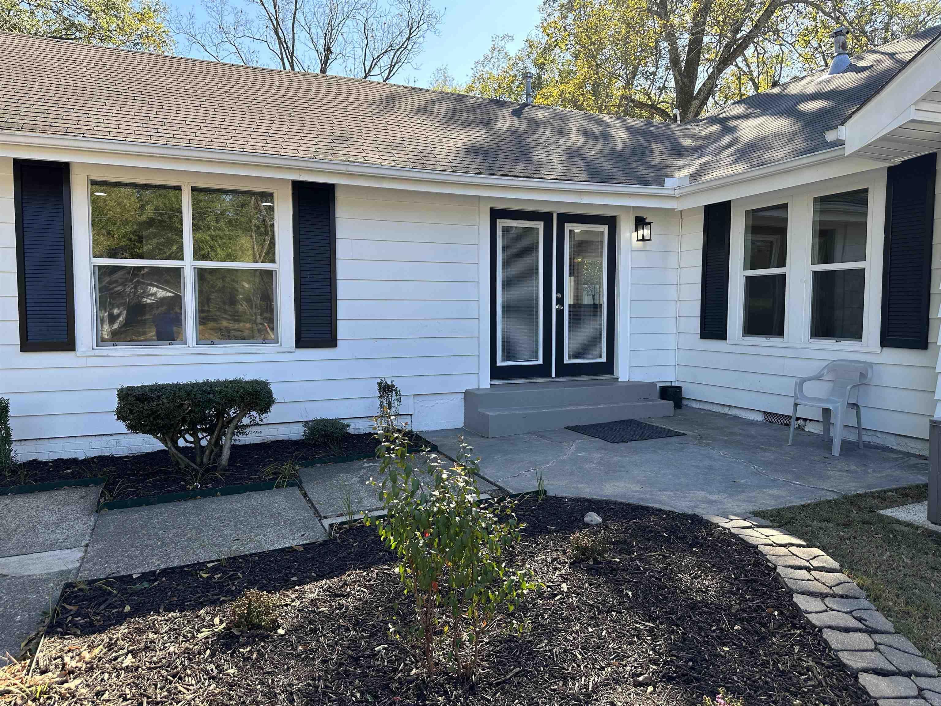 819  Hall  Malvern, AR