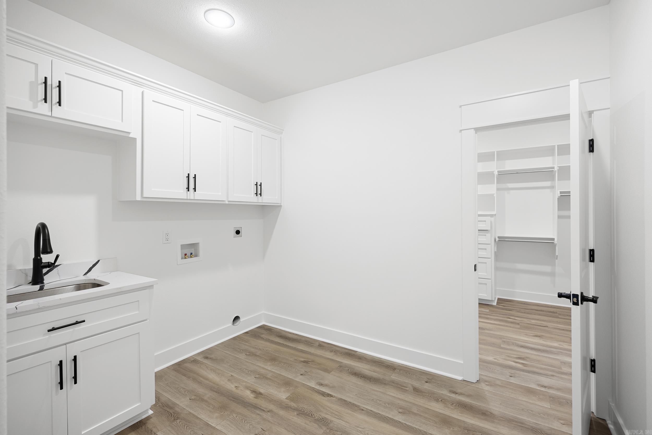 23  SUNSET  Morrilton, AR