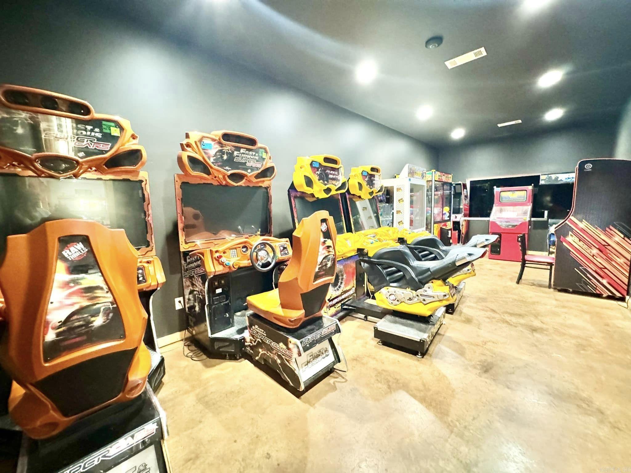 220 E Main Street  Mountain View, AR