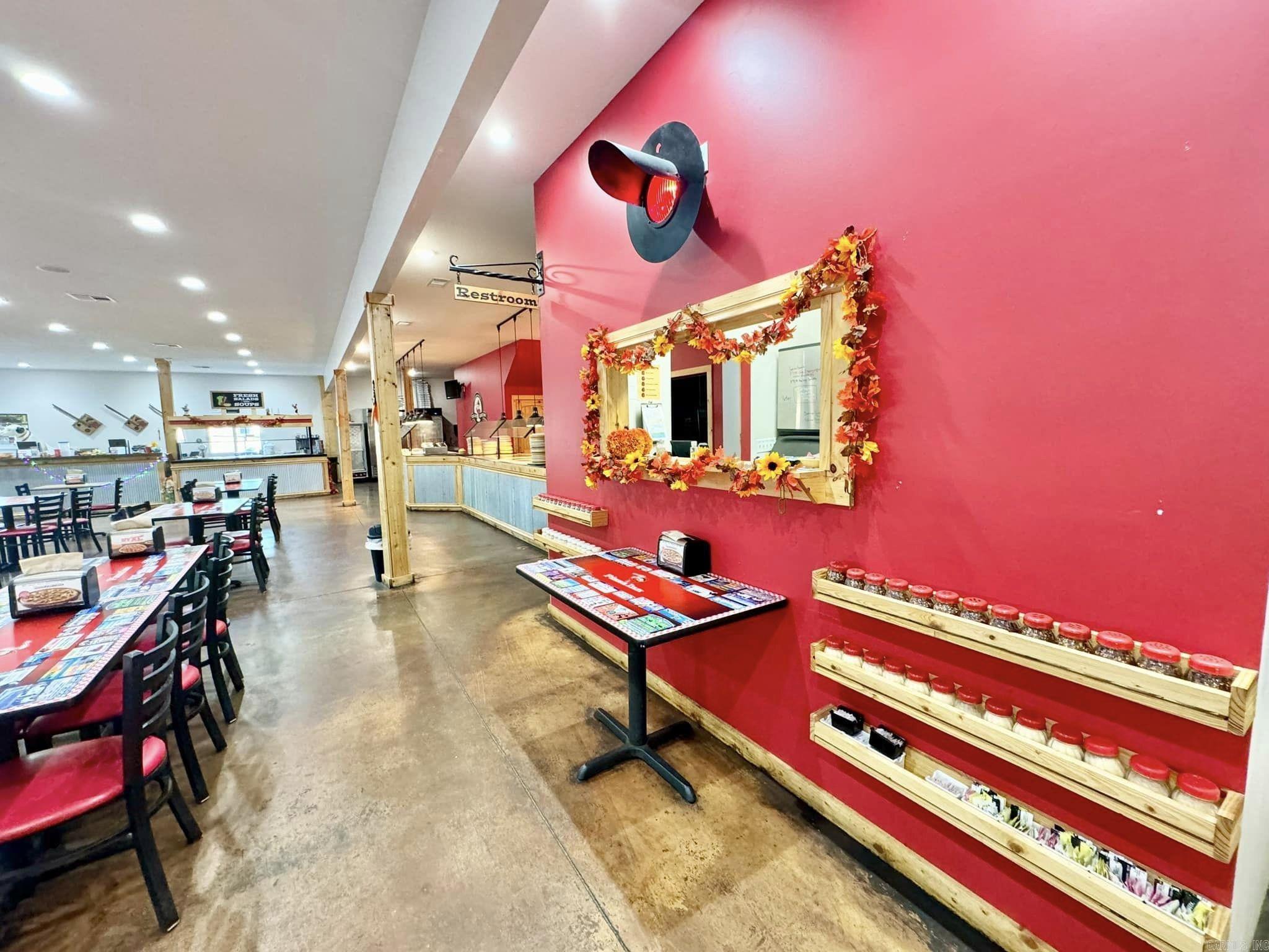 220 E Main Street  Mountain View, AR