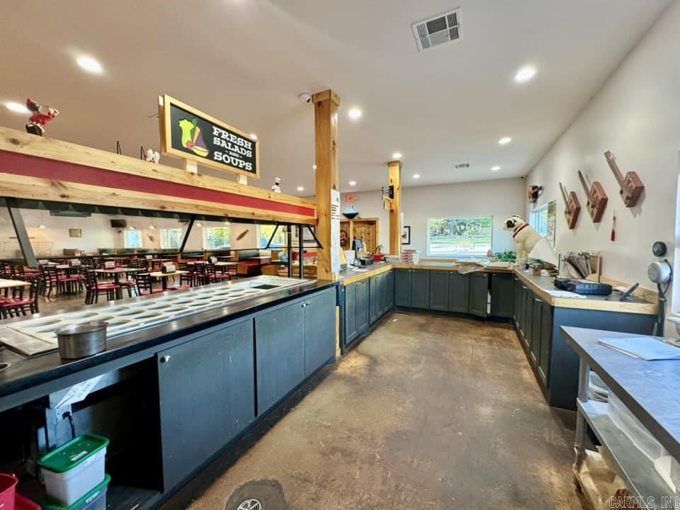 220 E Main Street  Mountain View, AR