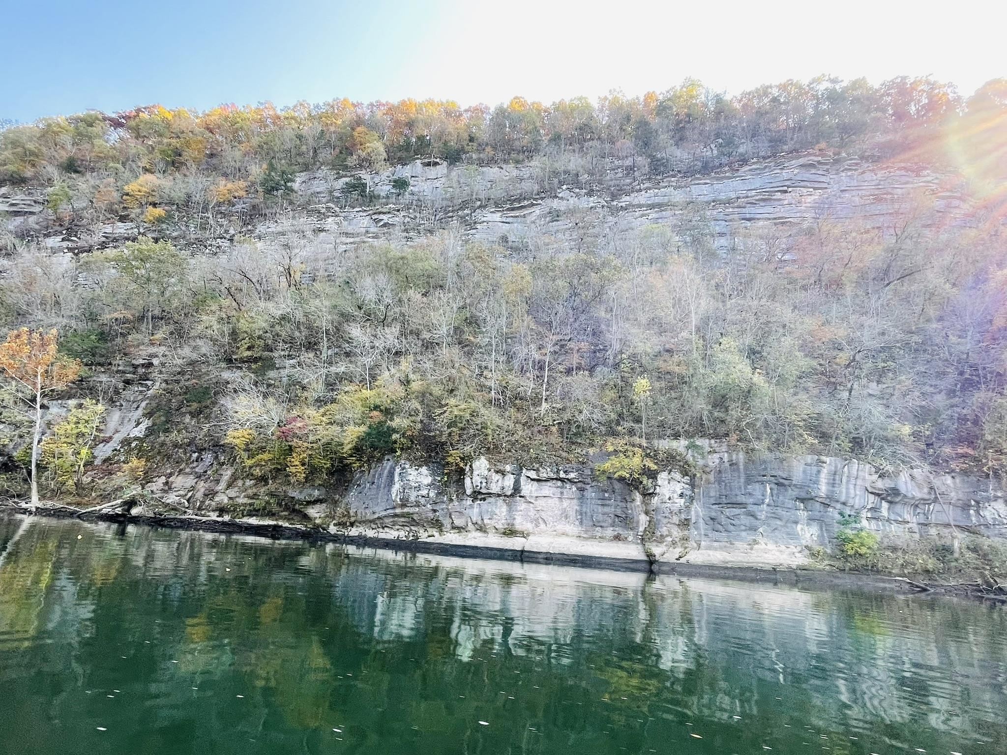 15 W School House Hollow Road  Melbourne, AR