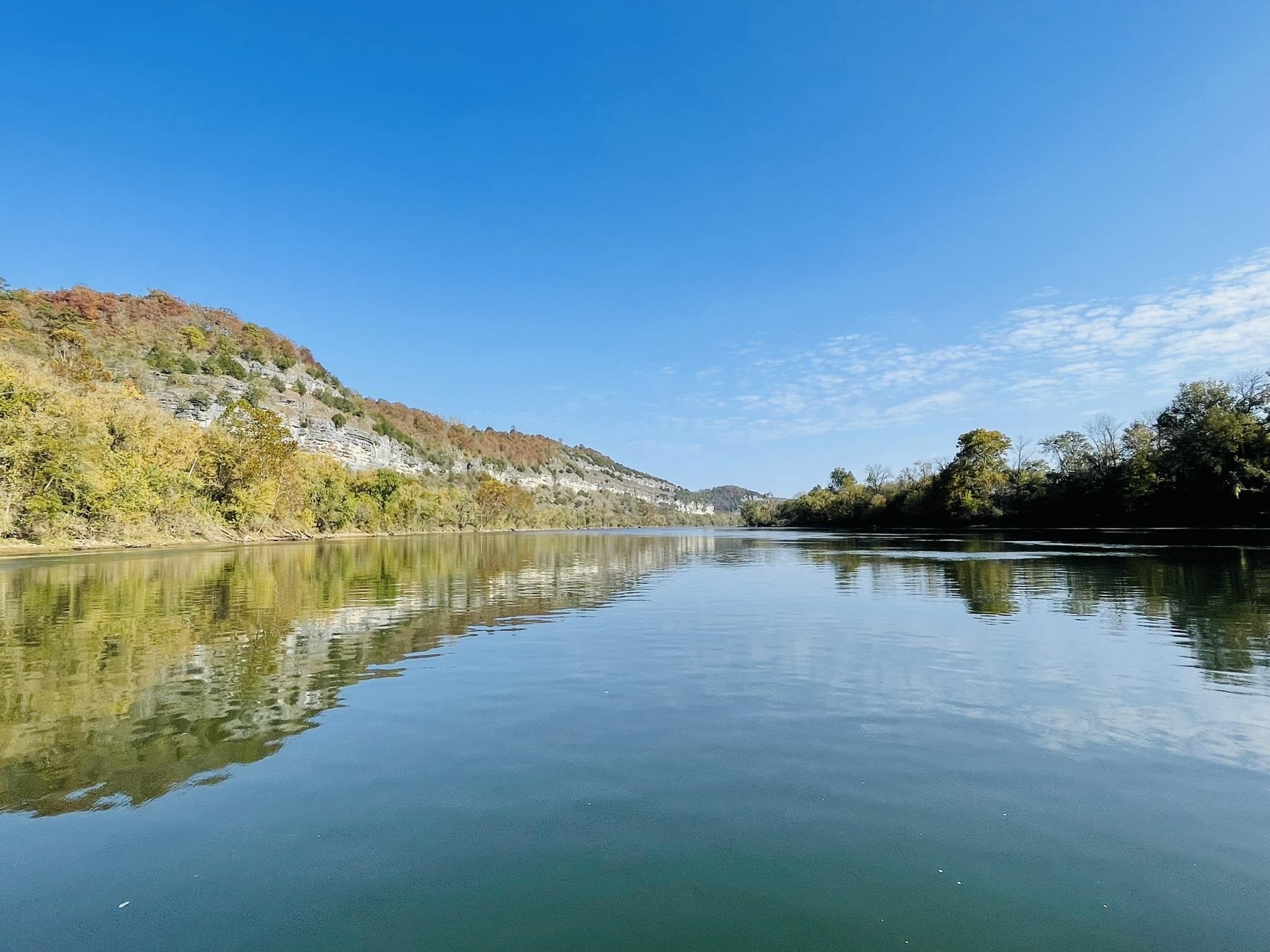 15 W School House Hollow Road  Melbourne, AR